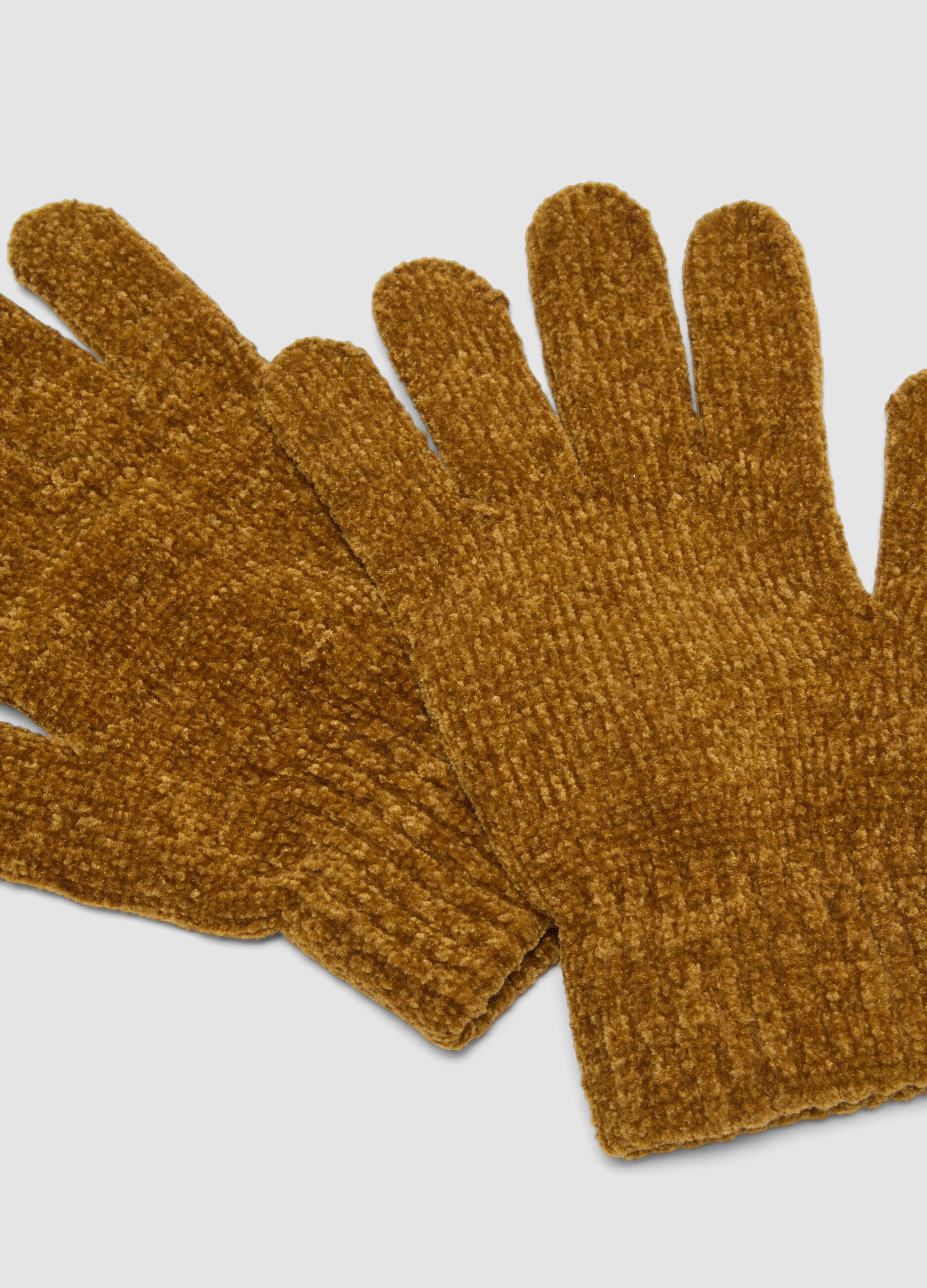 2-pack black and camel stretch-fabric gloves