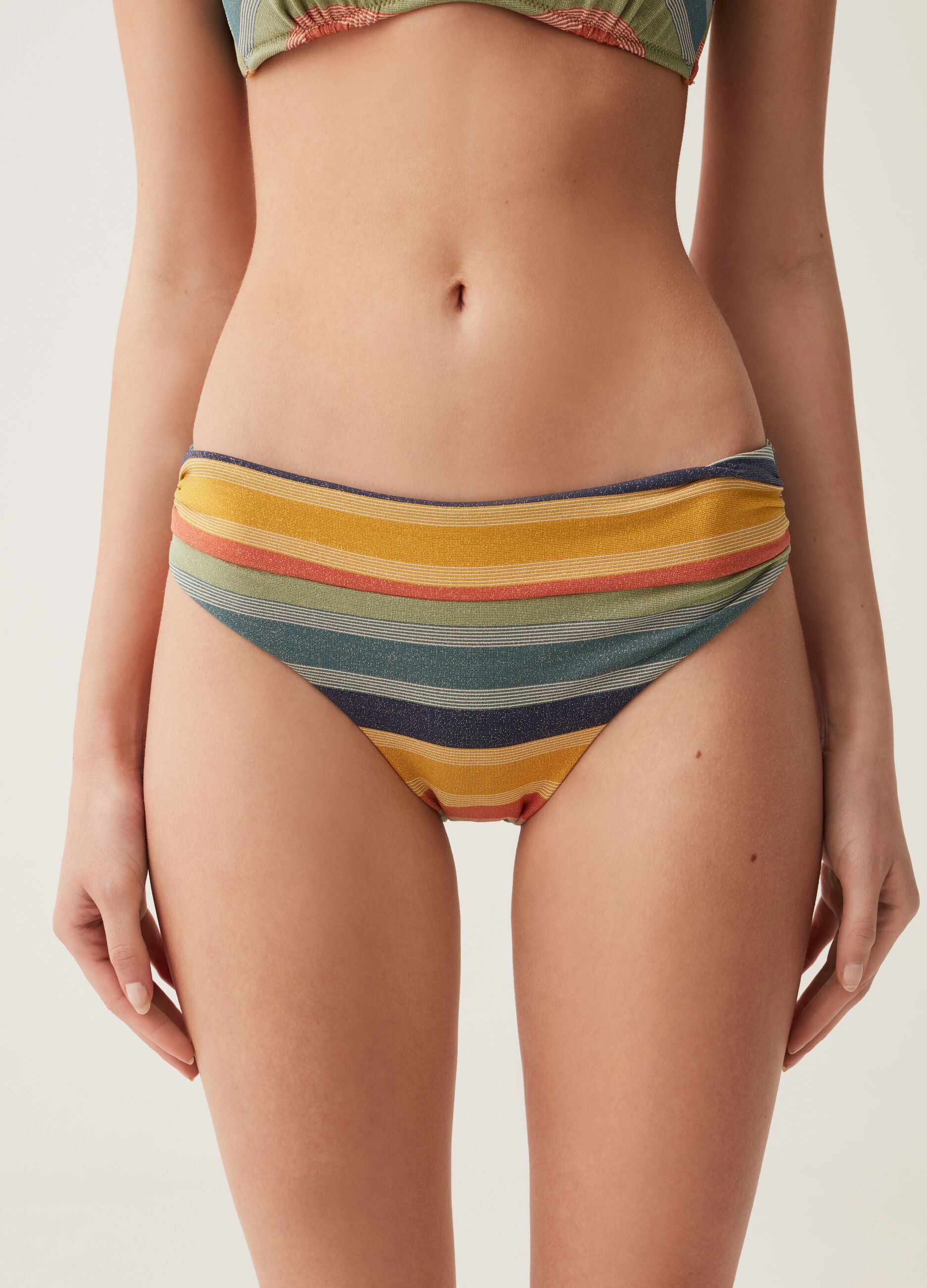Bikini briefs in striped lurex