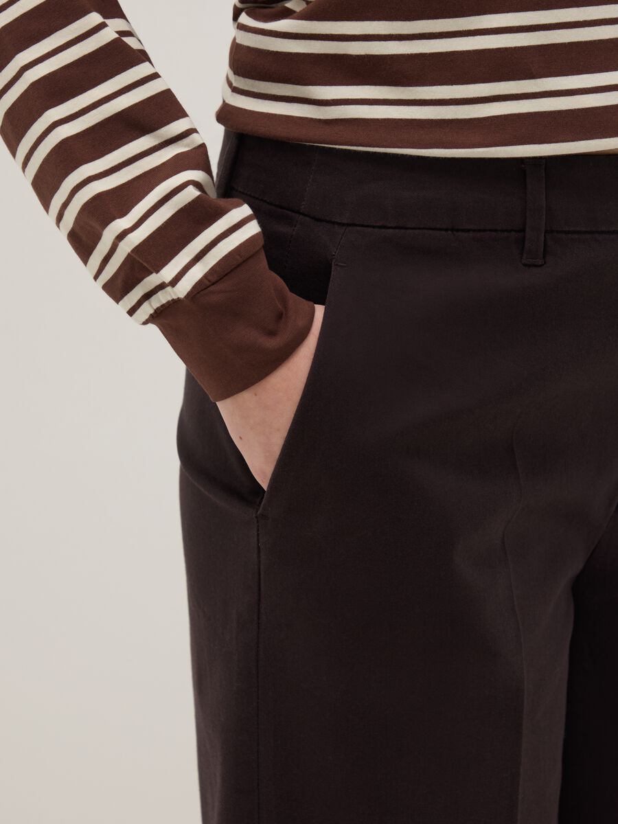 Brown straight stretch cotton trousers regular fit_3