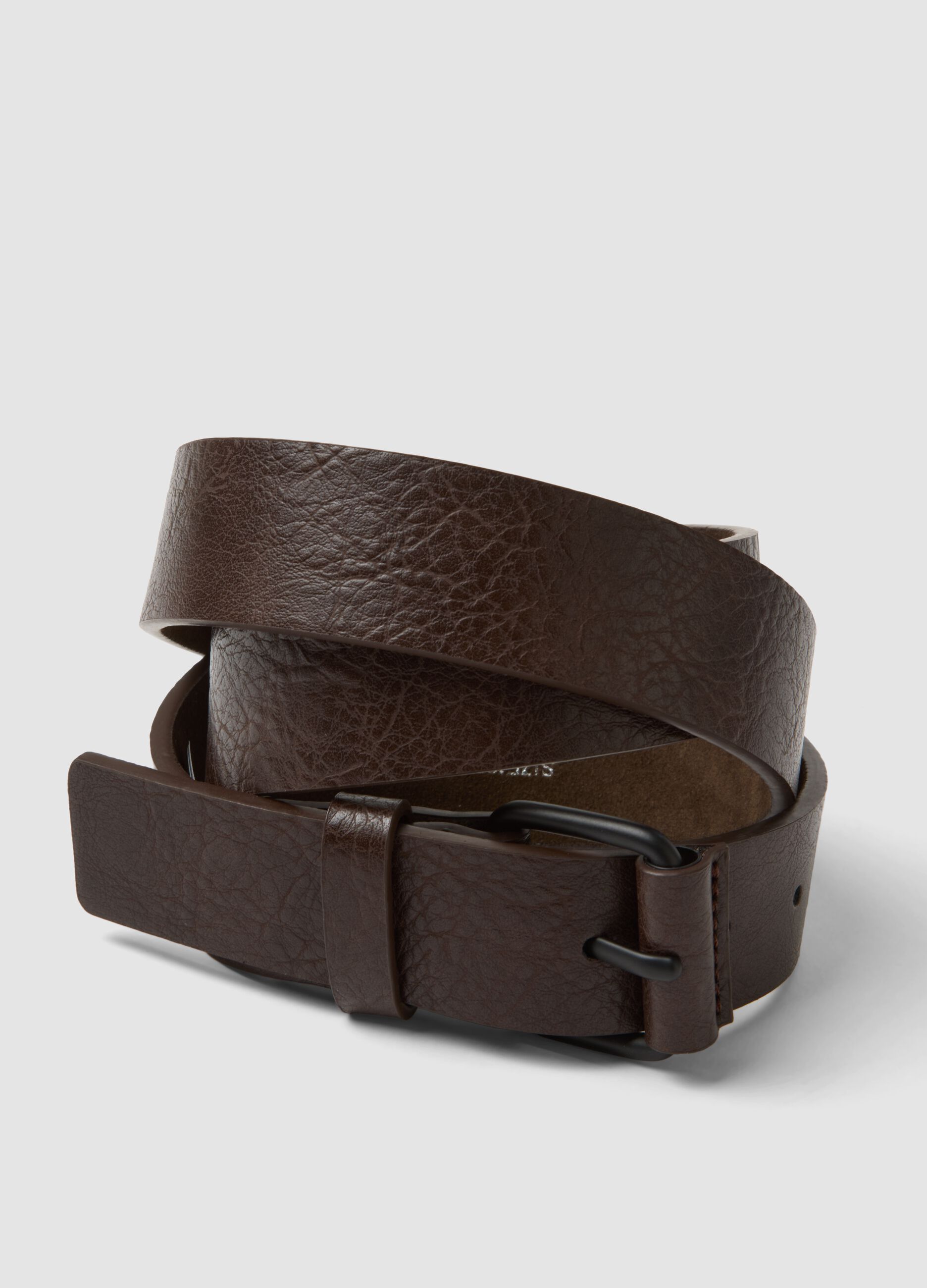 Brown belt with square metal buckle