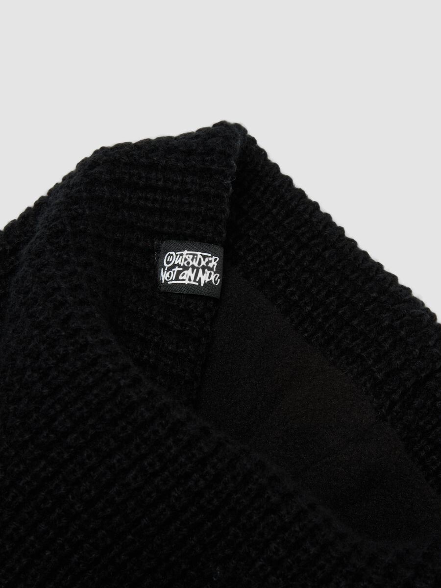 Sciarpa a collo nero in maglia_2
