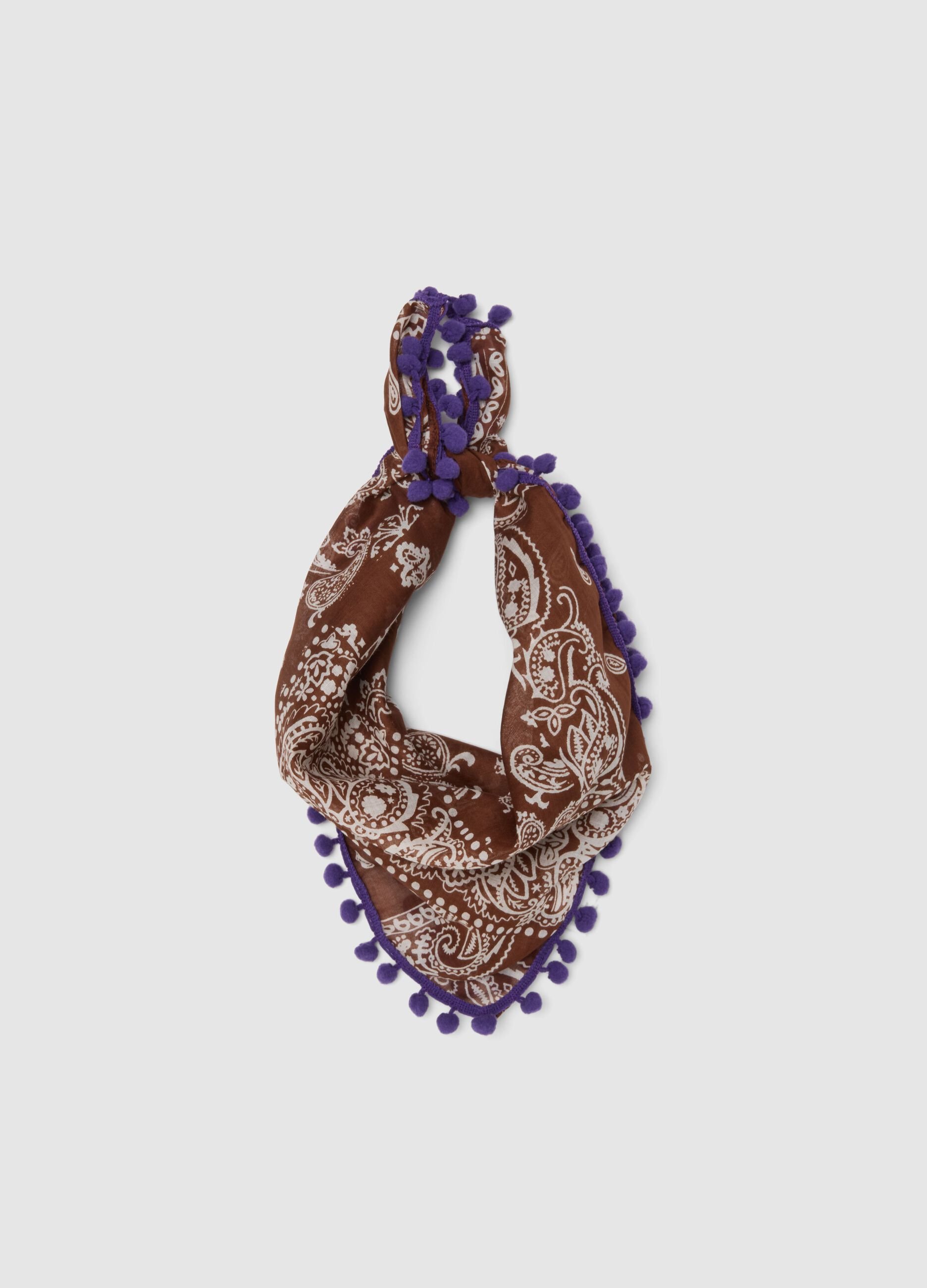 Bandana multicolor em algod&atilde;o puro regular fit com pompons