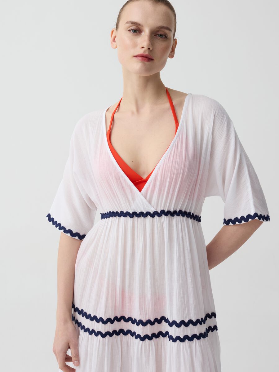 Long beach cover-up dress with wavy embroidery_1