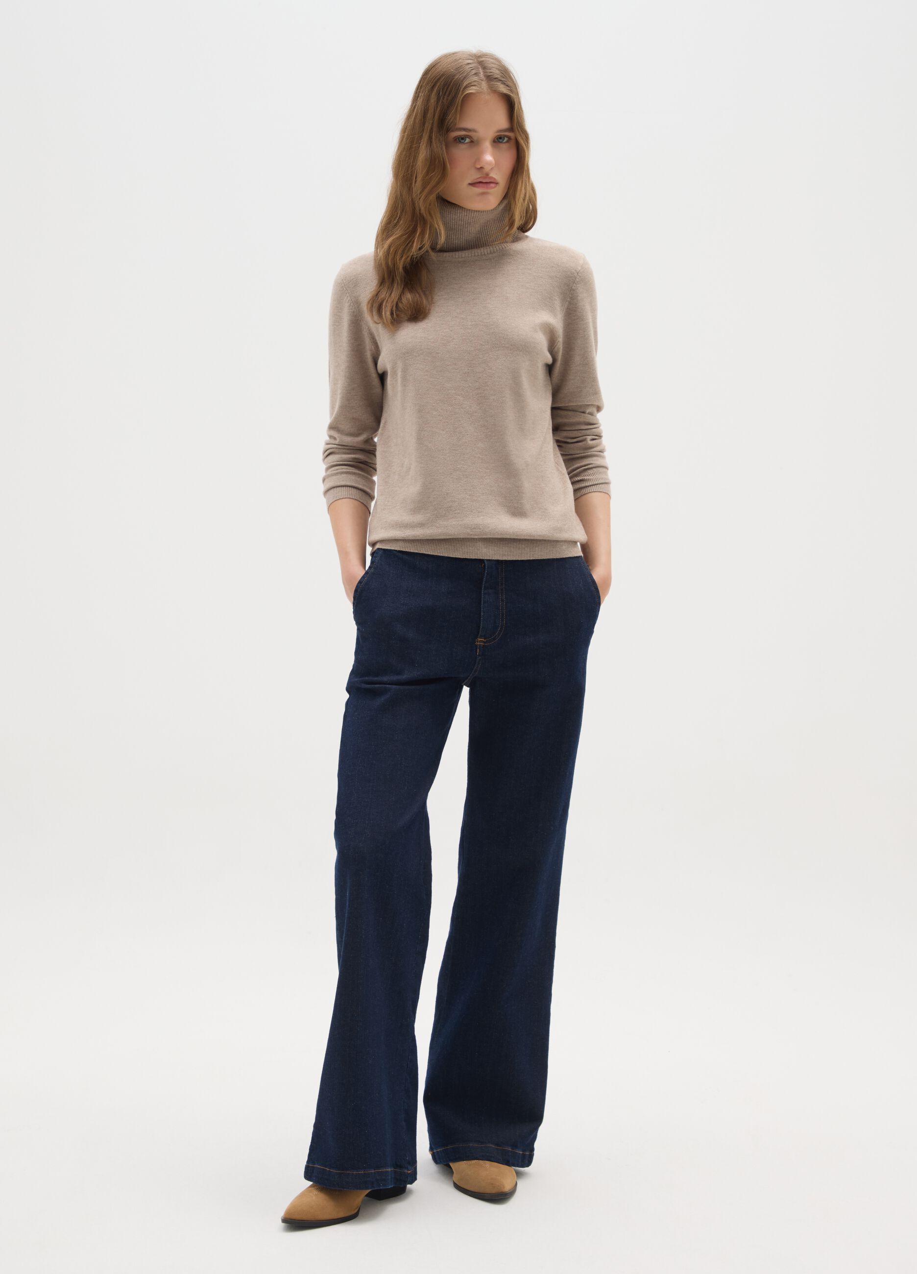 Beige turtleneck regular fit sweater