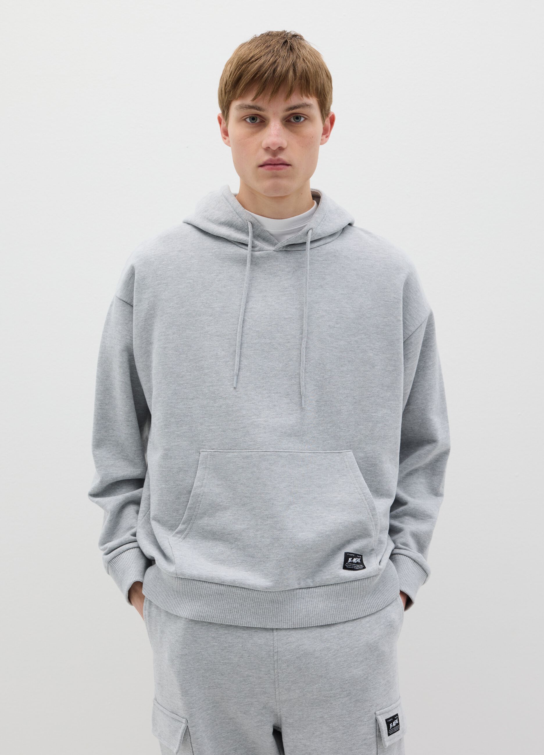 Over-fit sweatshirt in cotton with hood