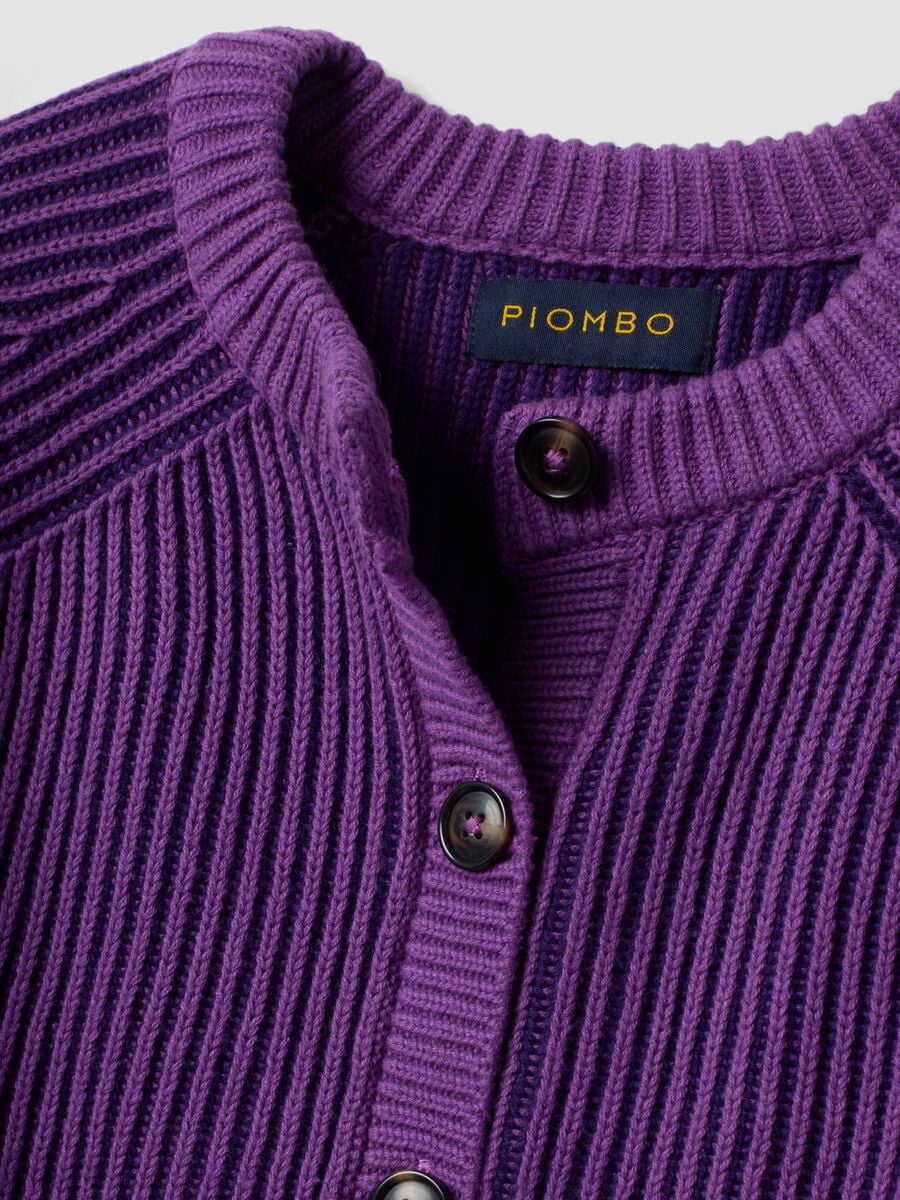 Cardigan viola in puro cotone a coste con girocollo_5
