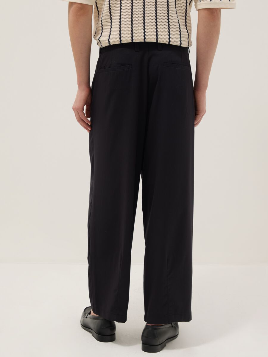 Black viscose stretch chino trousers regular fit_3