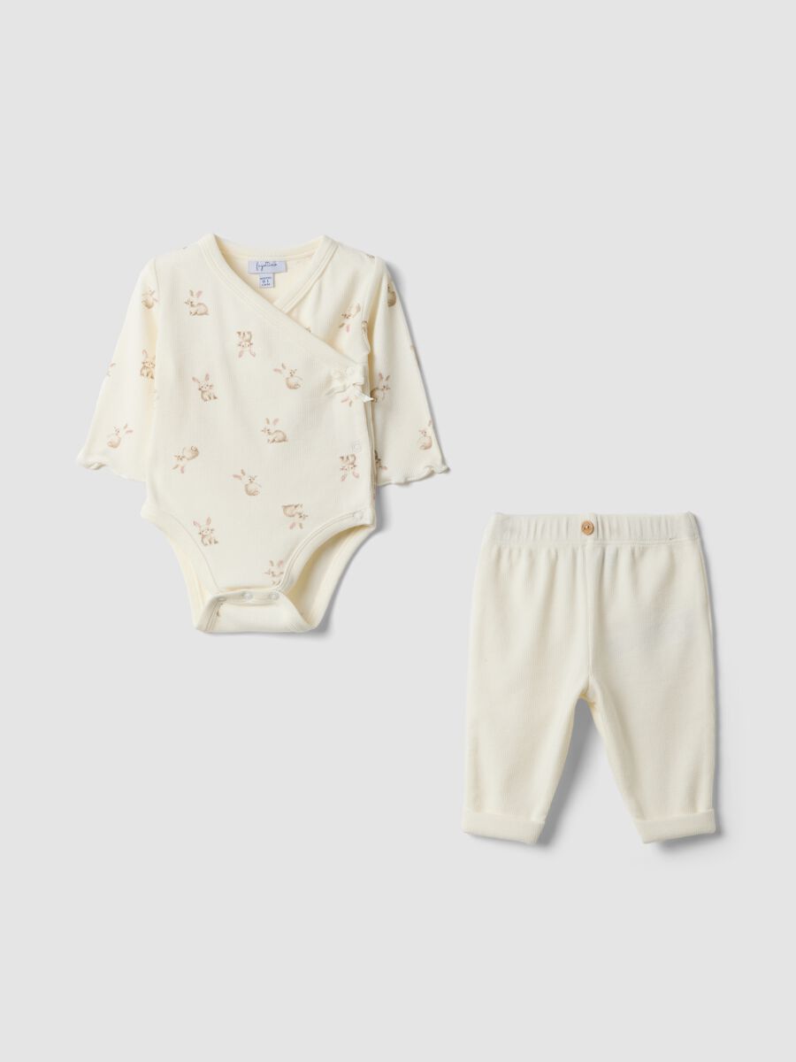 Weisses Set aus Bio-Baumwolle mit Wickelbody f&uuml;r Baby M&auml;dchen_0