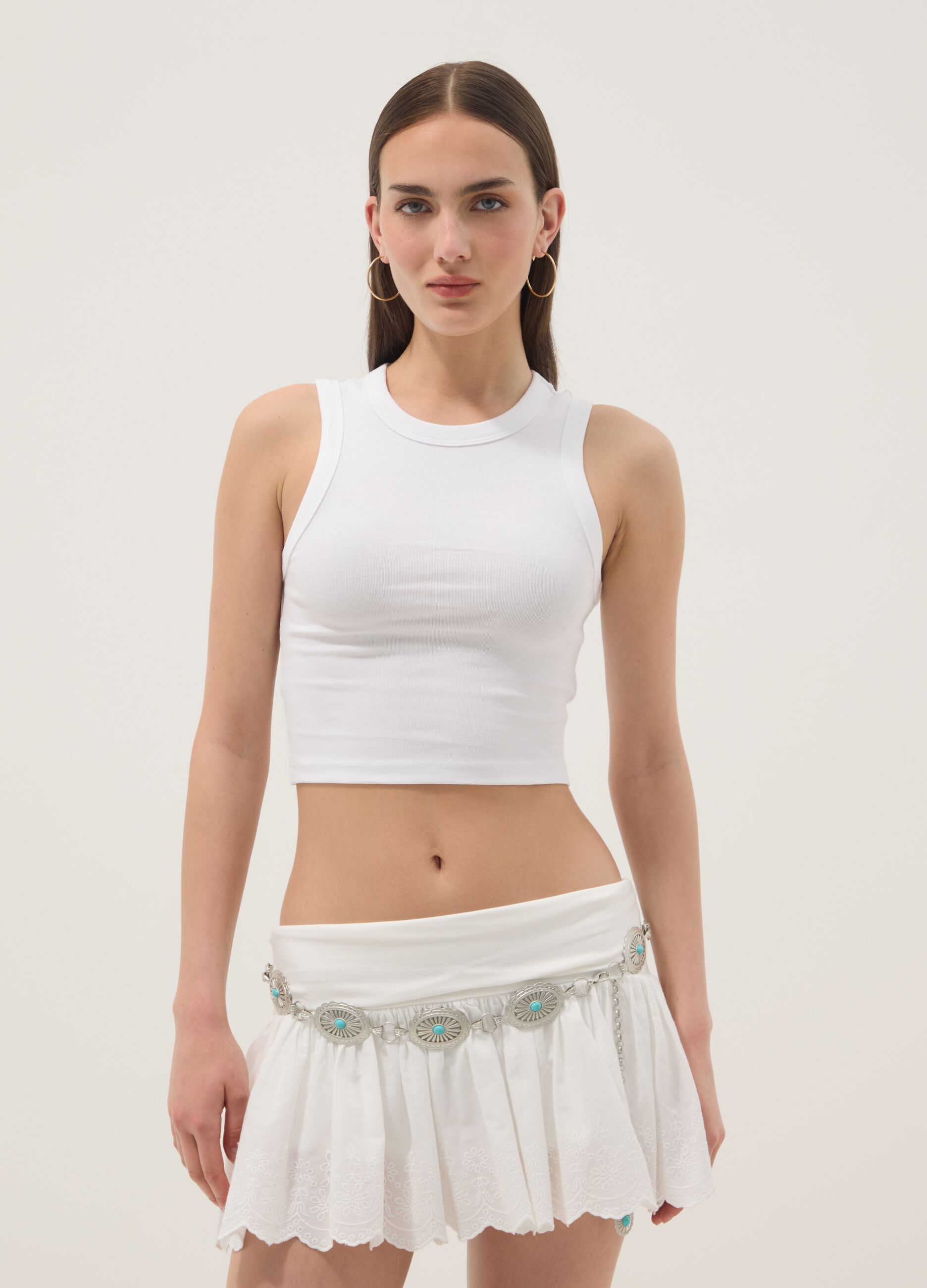 Weisses Cropped-Tanktop aus elastischer Baumwolle