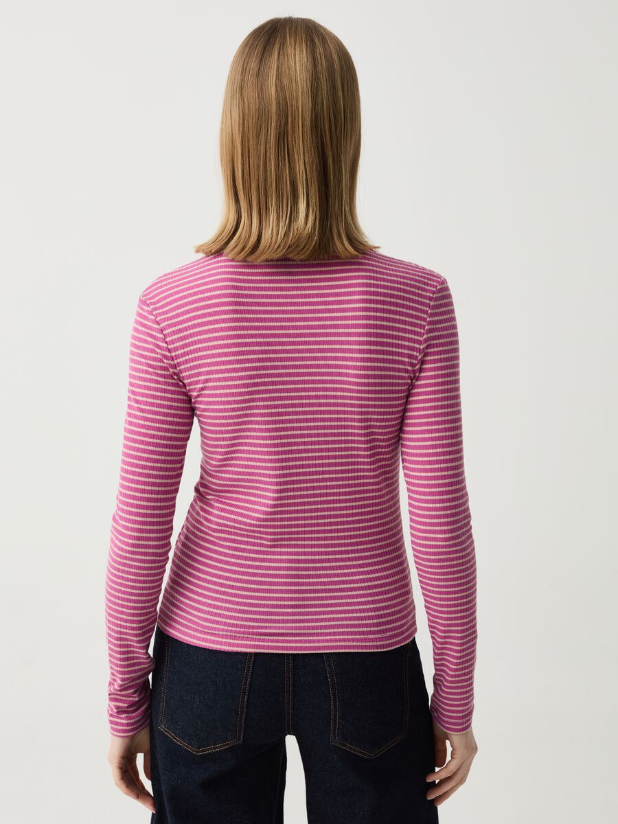 Striped T-shirt with long sleeves and knot_2