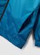 Giacca impermeabile azzurra regular fit con cappuccio e zip da bambino_3