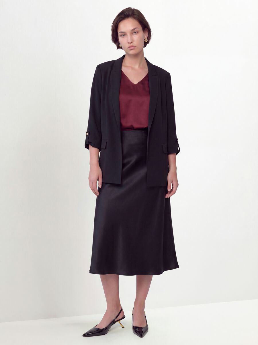 Black satin midi skirt in stretch fabric_0