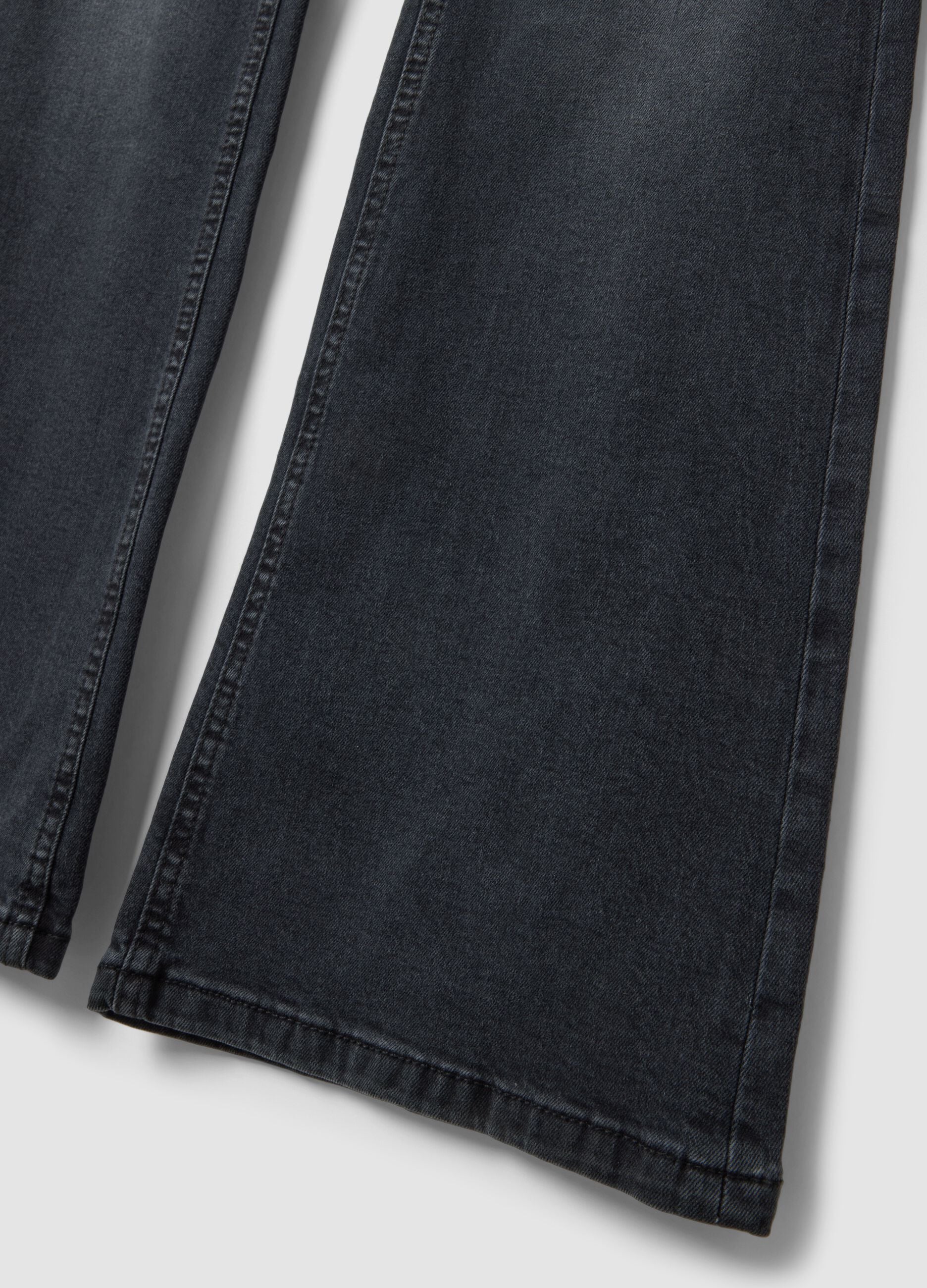 Jeans neri in cotone elasticizzato flare fit