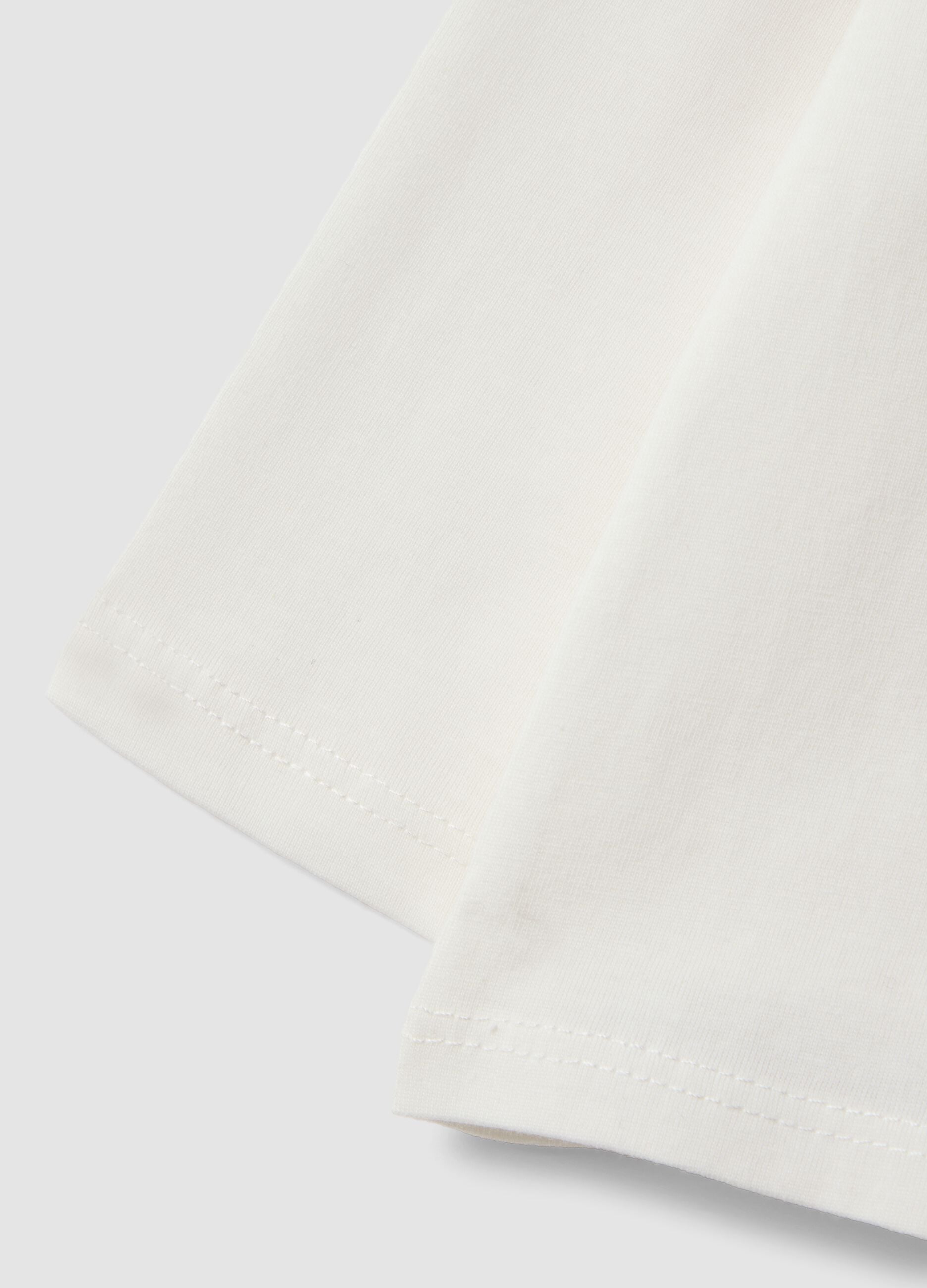 White pure organic cotton T-shirt with teddy bear print for baby girl