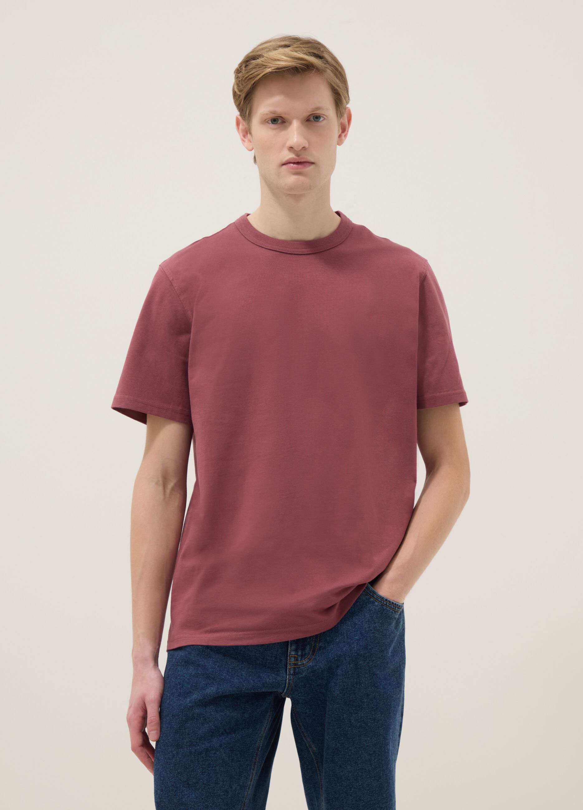 Regular fit red pure cotton short sleeve t-shirt