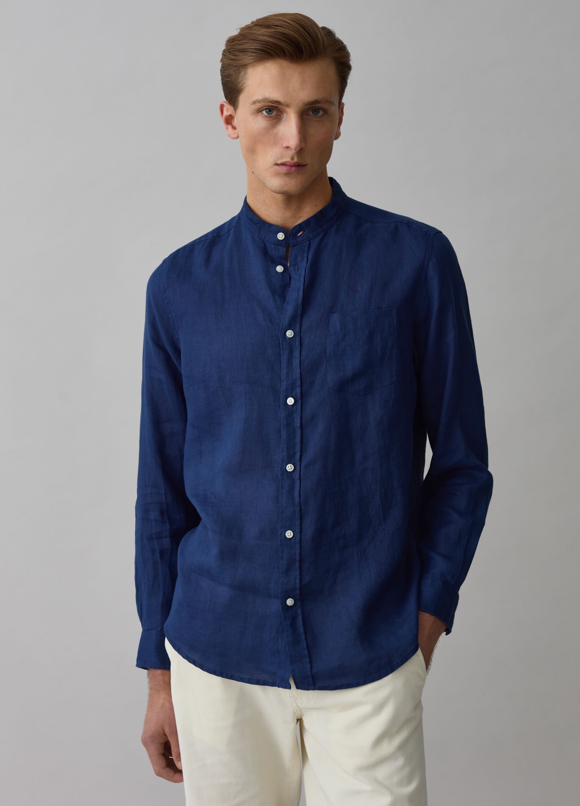 Regular-fit shirt in linen with Mandarin collar