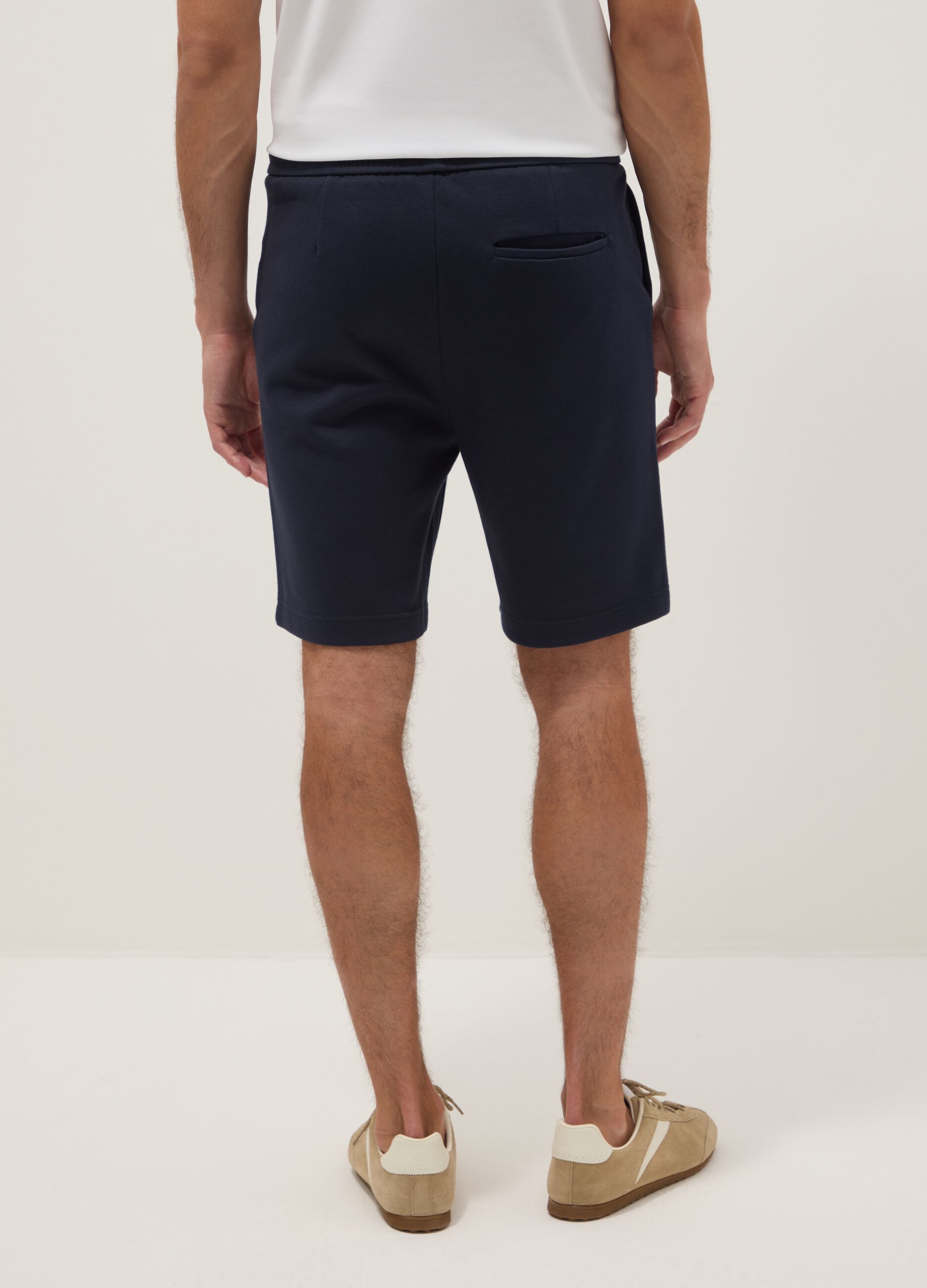 Blue pure cotton shorts with elasticated waist, regular fit