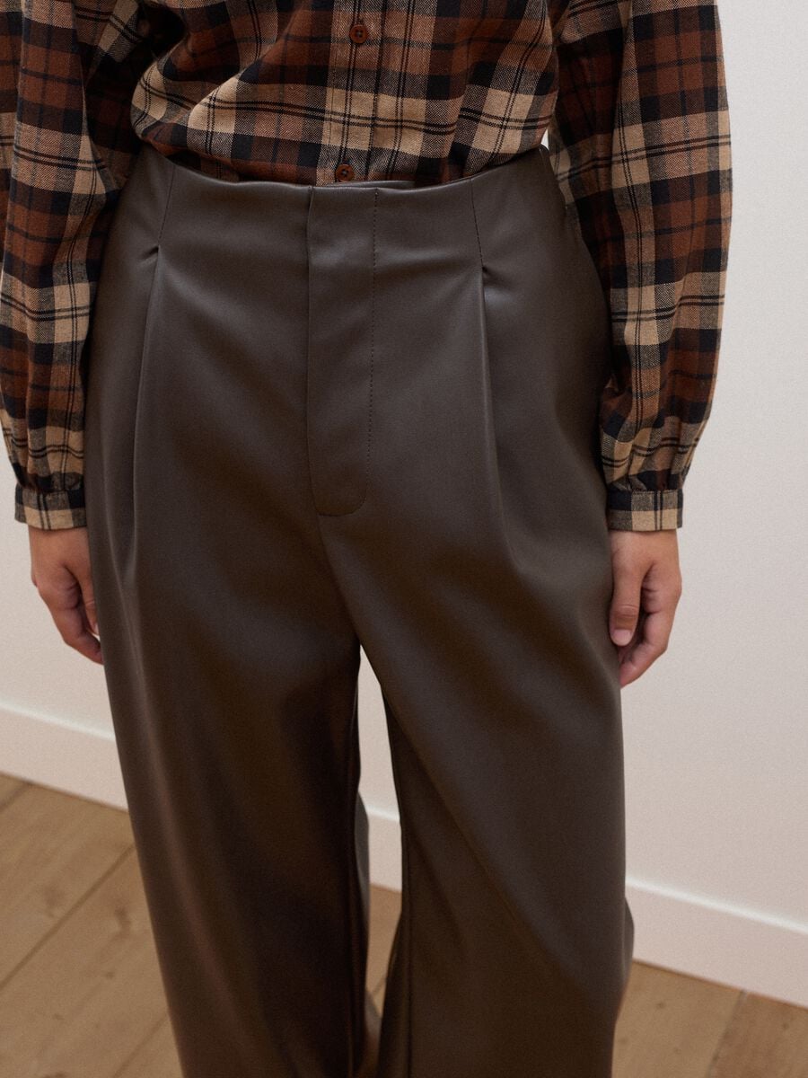 Braune Barrel-Fit-Hose mit Regular Waist_3