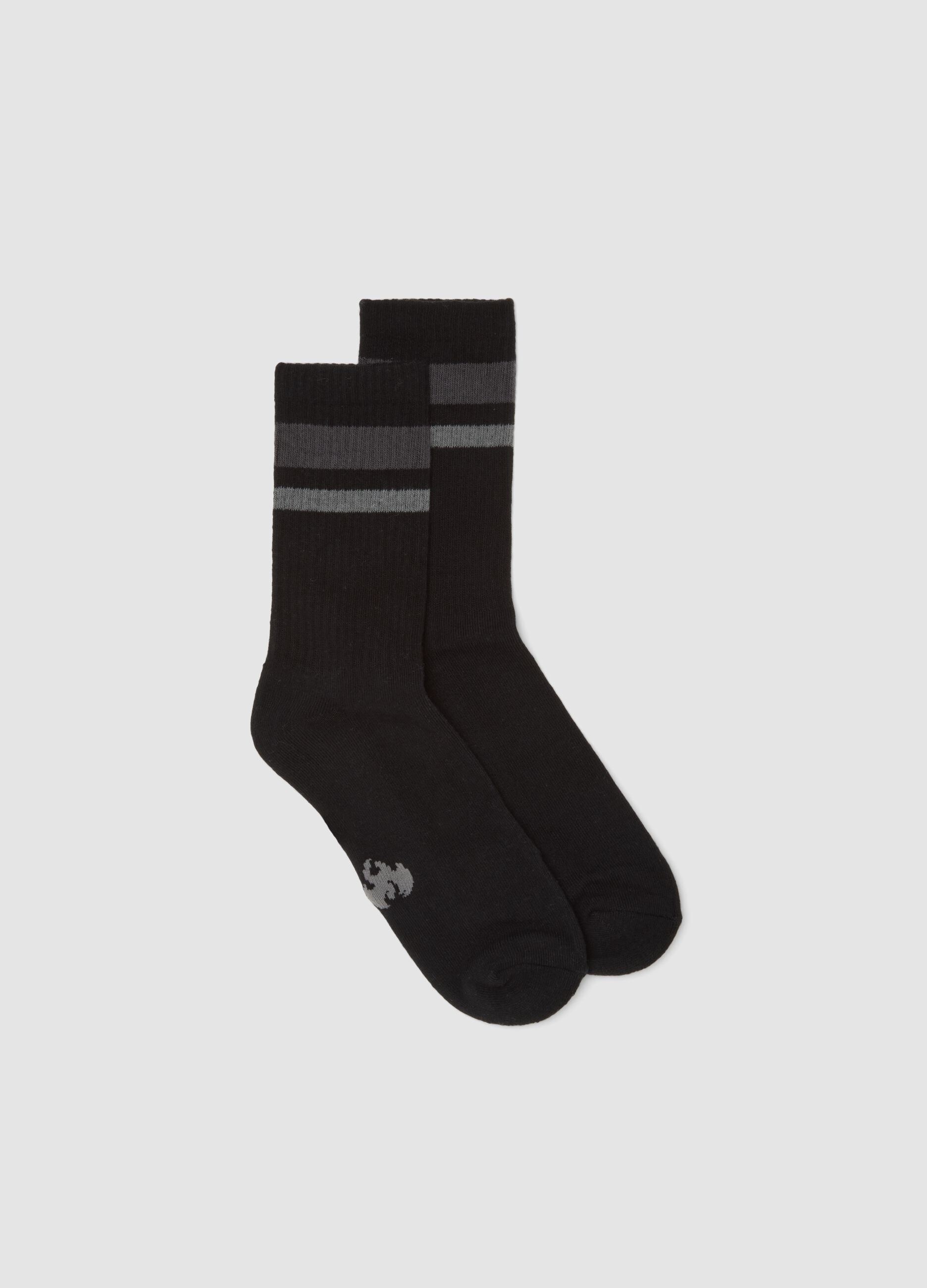 Black stretch cotton sports socks