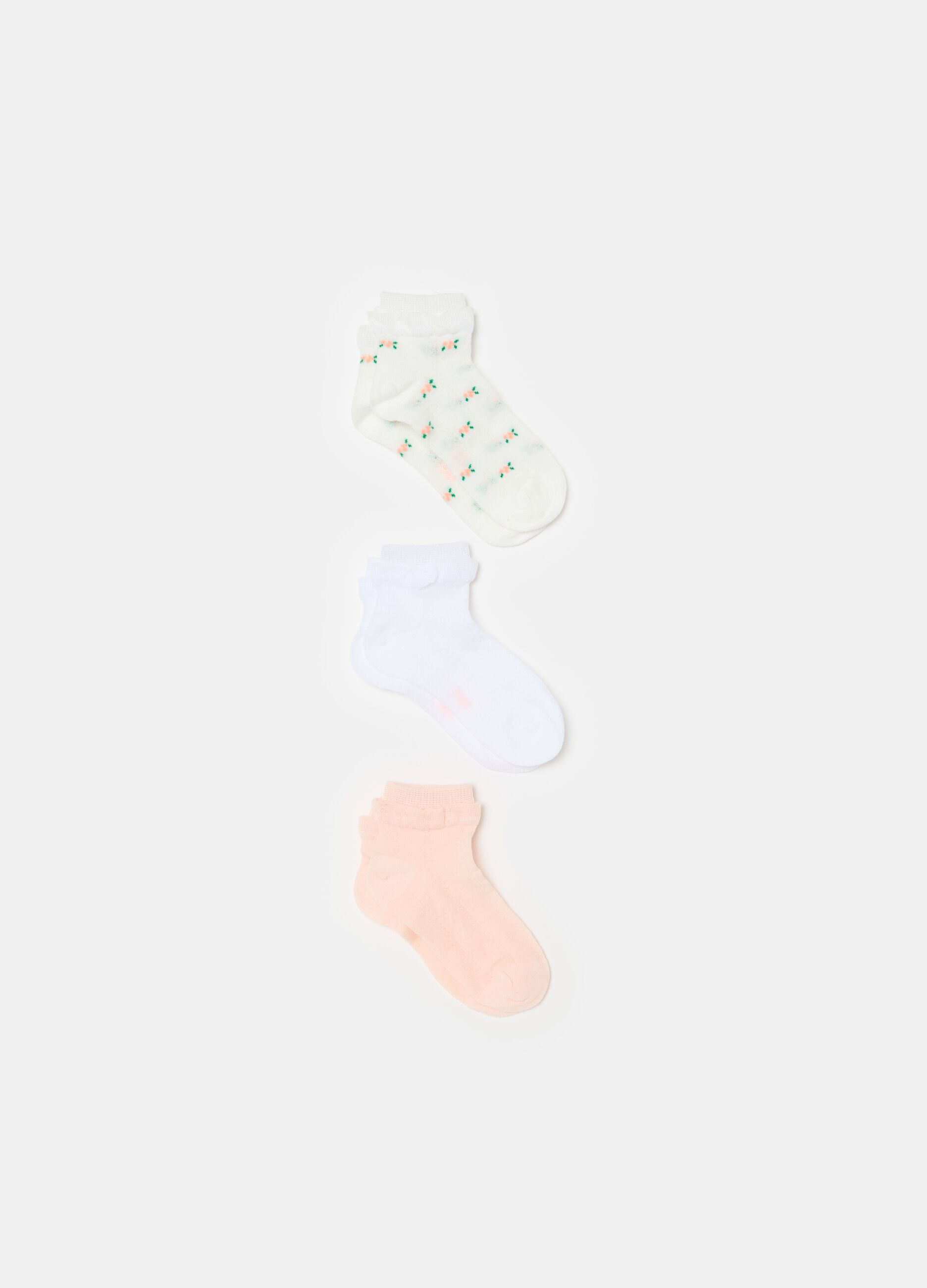 Three-pair pack short socks in organic cotton with lace