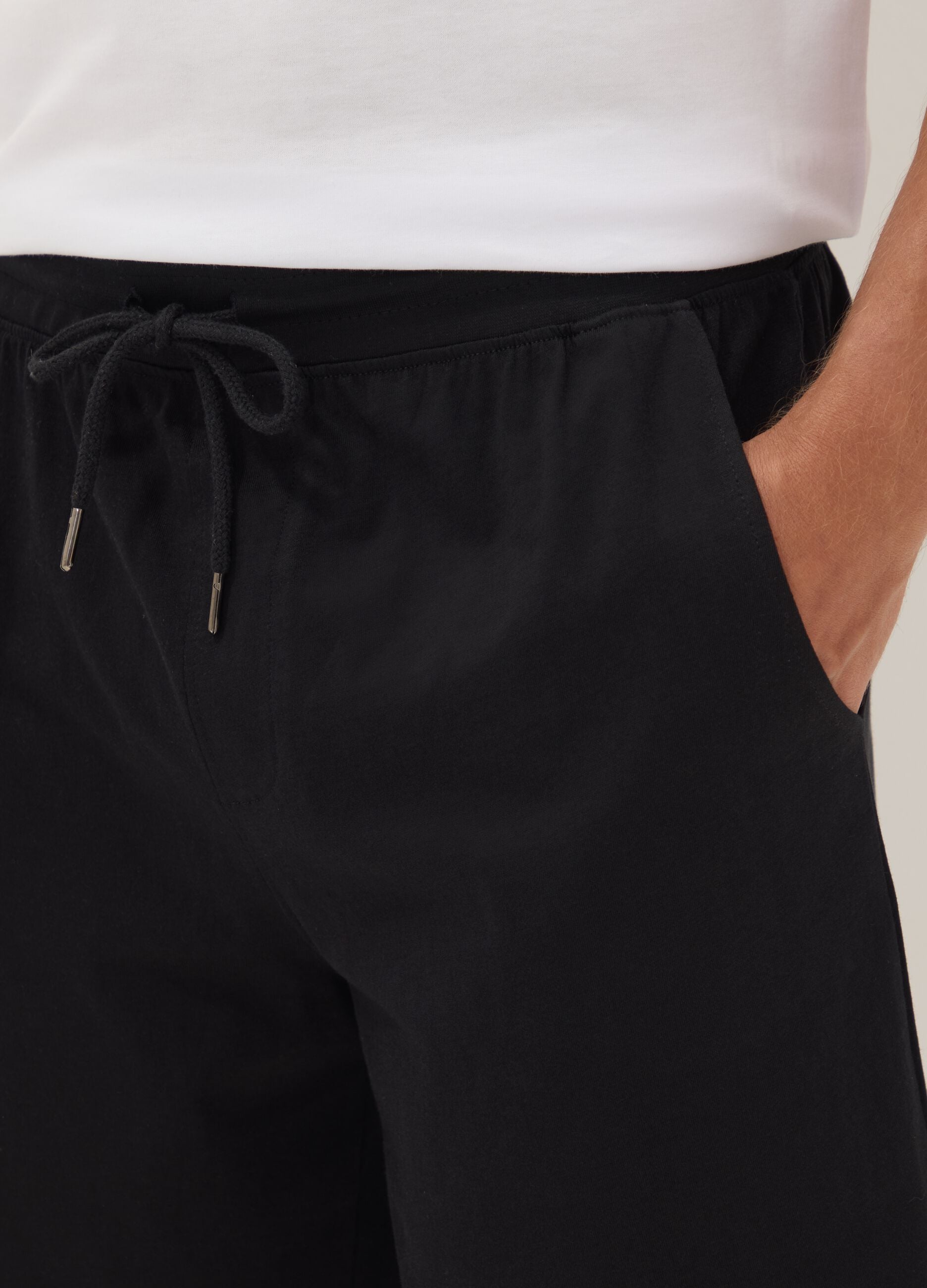 Schwarze Pyjama-Shorts aus Bio-Baumwolle