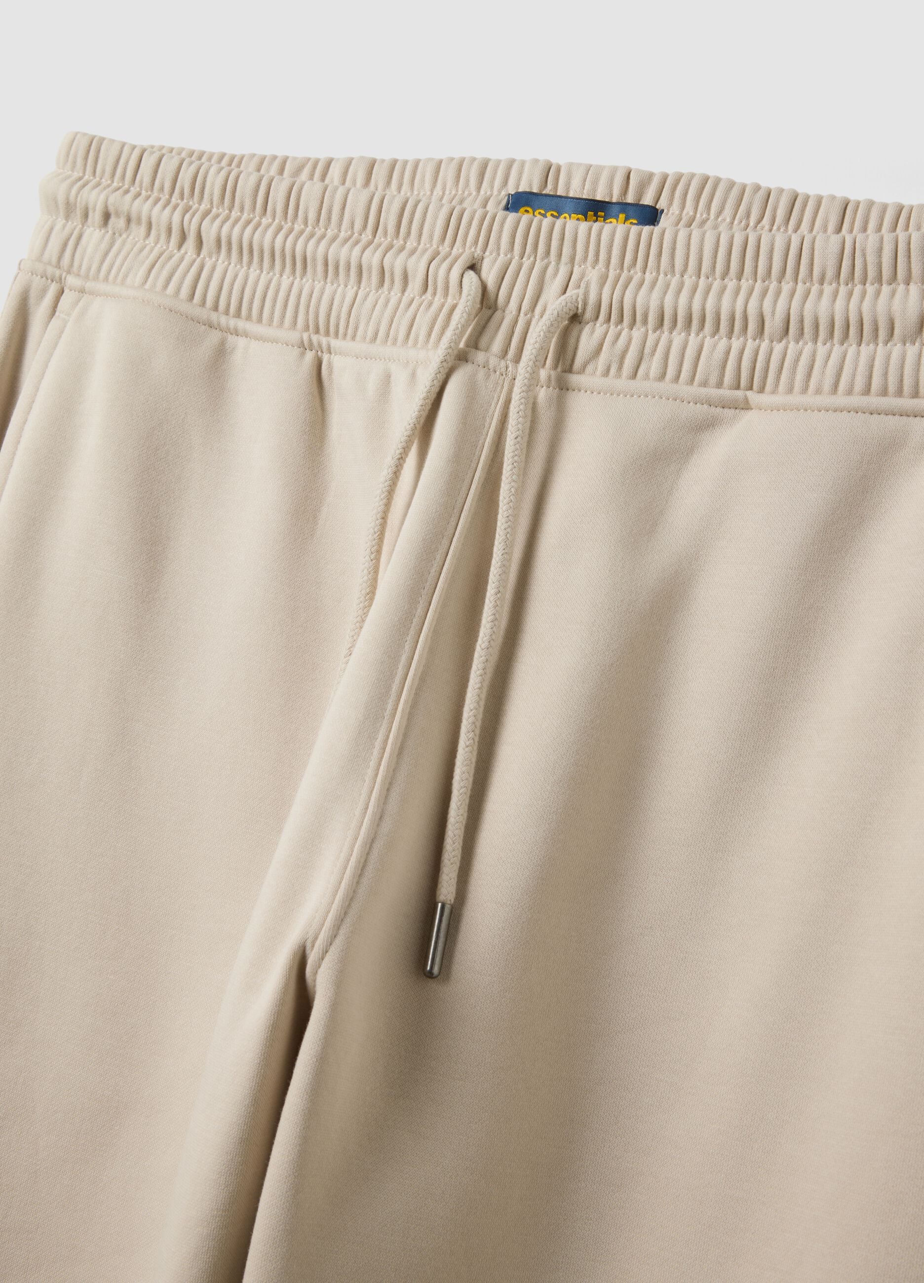 Beige Jogger aus Baumwollmix mit B&uuml;ndchenabschluss und Kordelzug