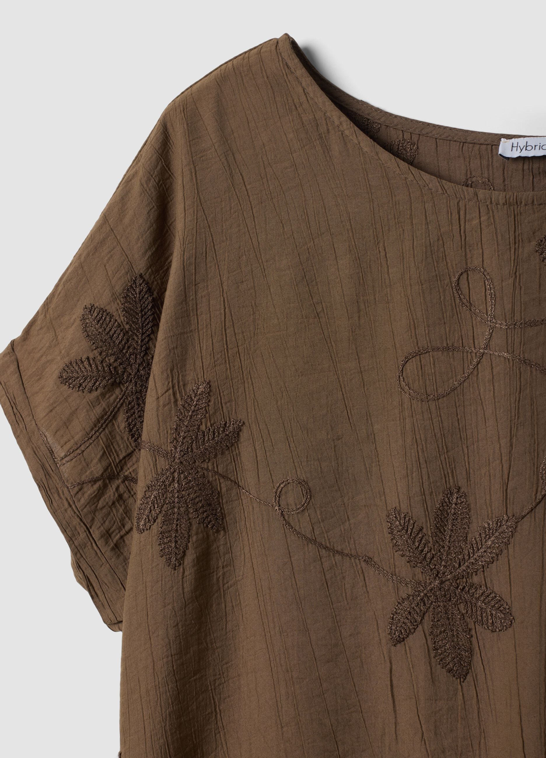 Brown viscose-blend blouse with floral embroidery