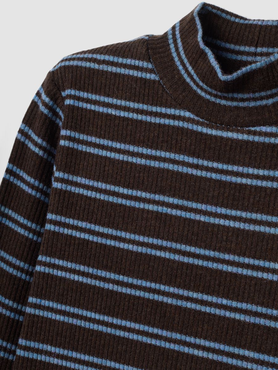 Brown striped stretch T-shirt with raised neck_1