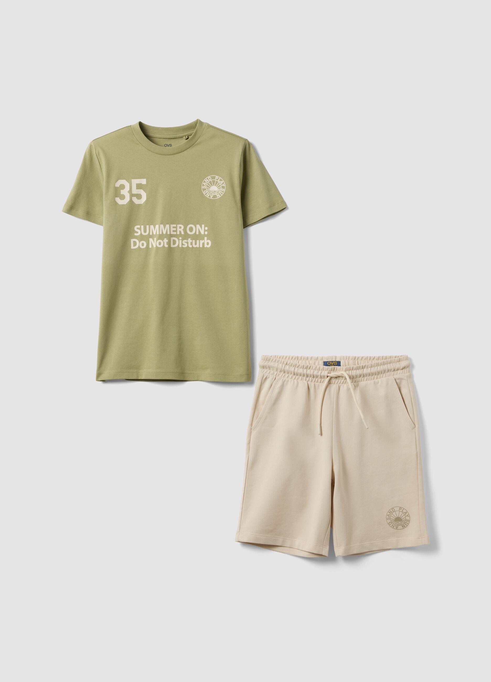 Green pure cotton set with T-shirt and shorts