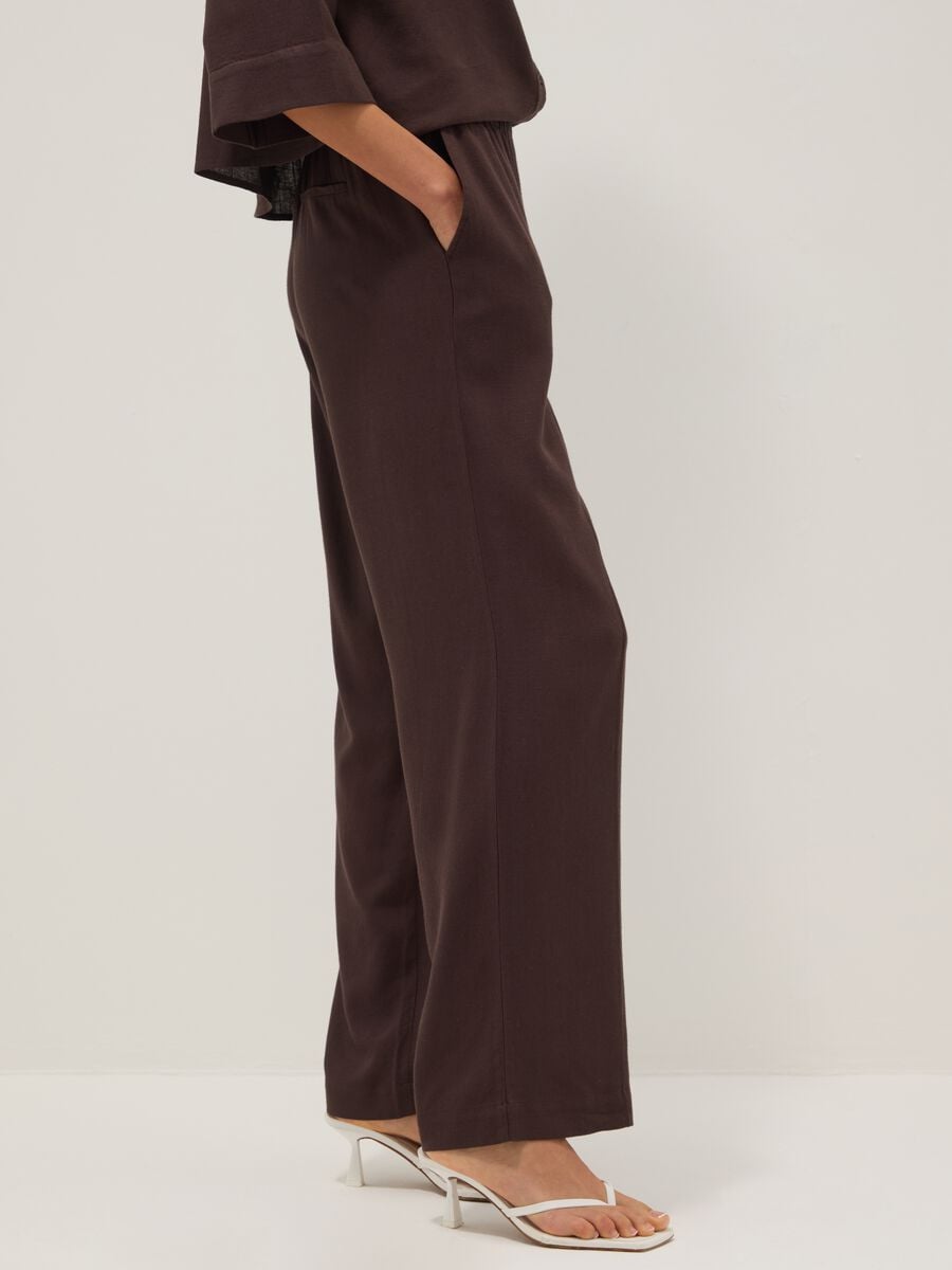 Brown viscose and linen-blend straight-fit trousers_3