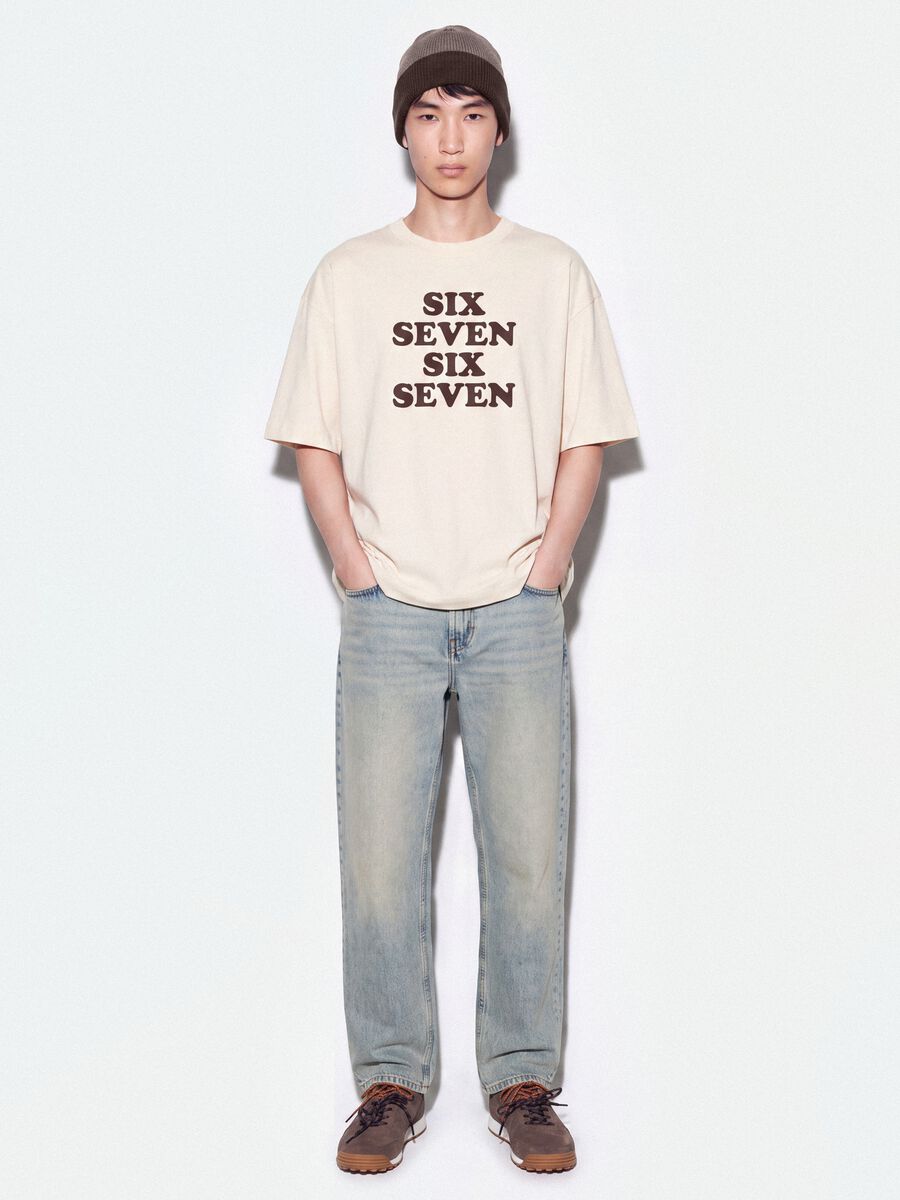 White pure cotton T-shirt with Six Seven front print, boxy fit_2