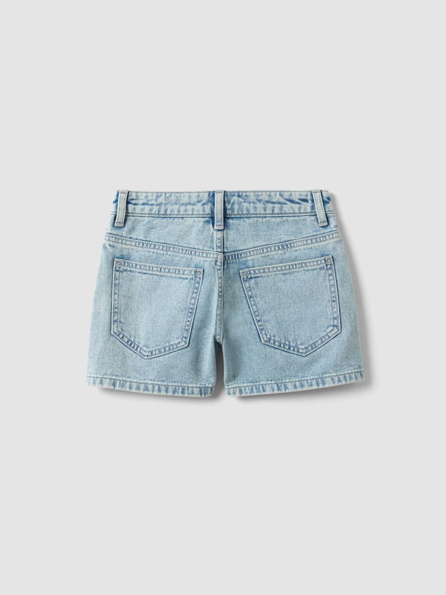 Hellblaue Denim-Shorts aus reiner Baumwolle f&uuml;r M&auml;dchen, Regular Fit mit Stickereien_4