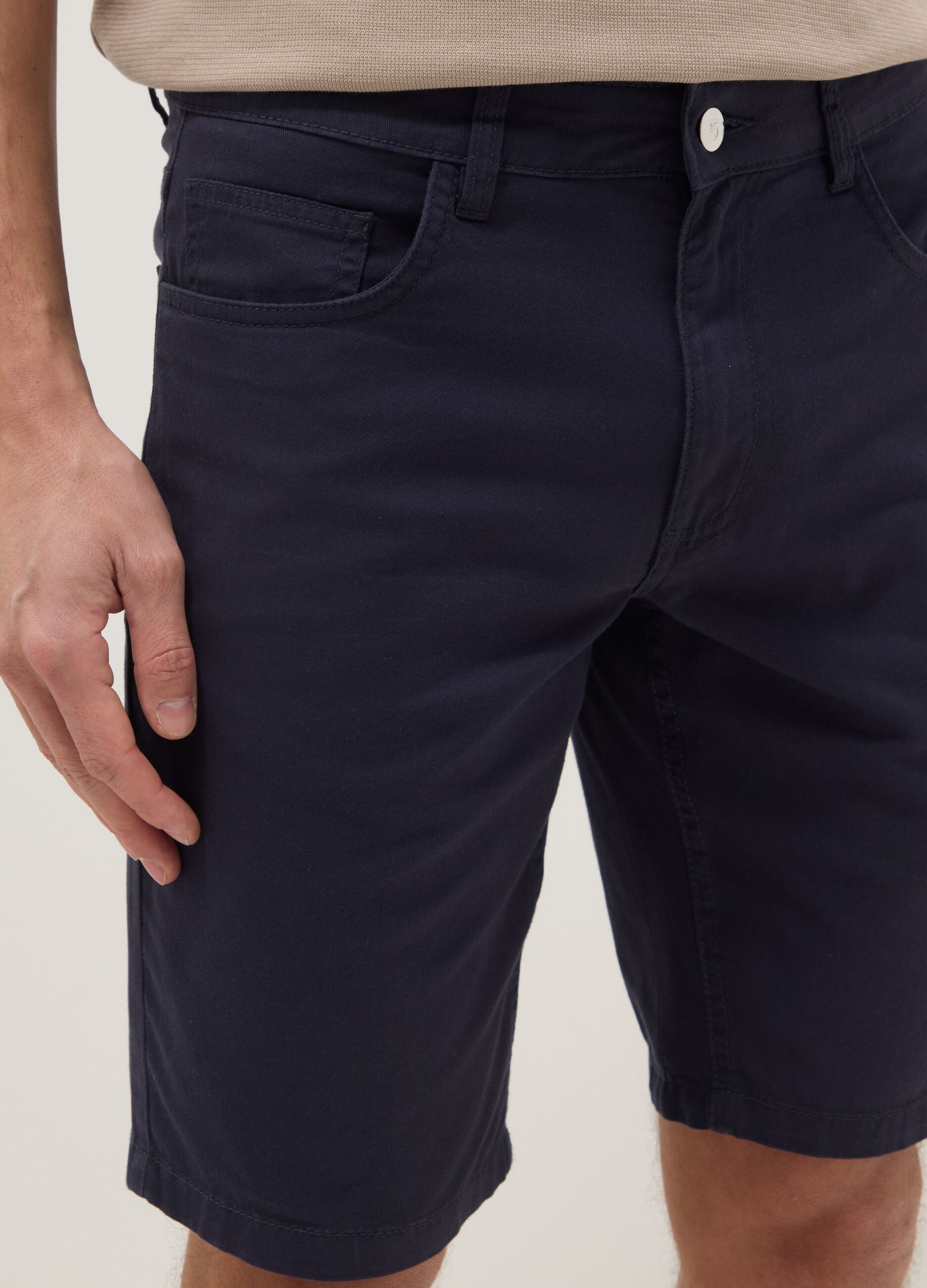 Blue pure cotton regular-fit shorts