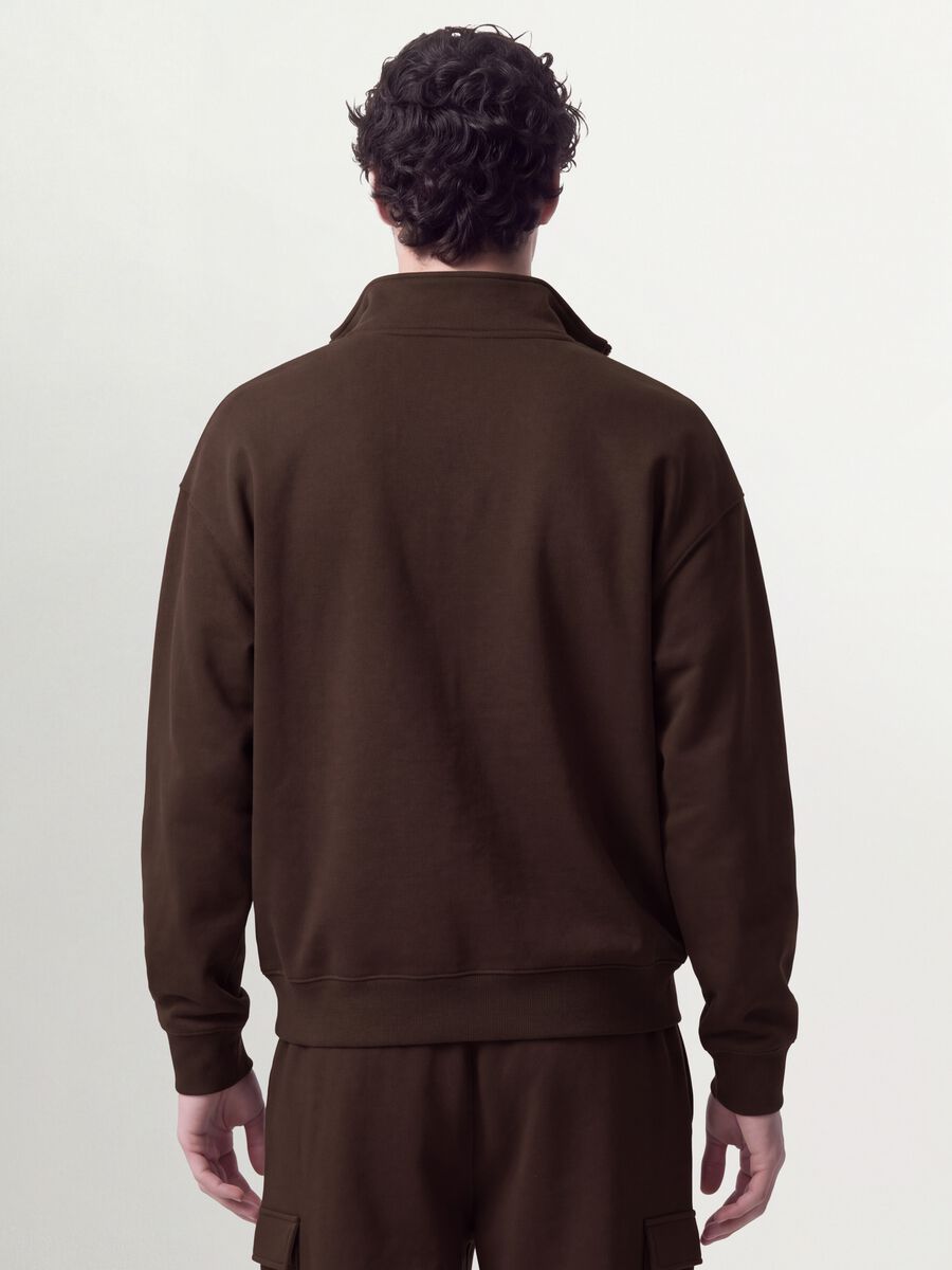 &Kappa;&alpha;&phi;έ half-zip &alpha;&pi;ό &beta;&alpha;&mu;&beta;&alpha;&kappa;&epsilon;&rho;ό &mu;ί&gamma;&mu;&alpha; &mu;&epsilon; &sigma;&tau;&rho;&omicron;&gamma;&gamma;&upsilon;&lambda;ή &lambda;&alpha;&iota;&mu;ό&kappa;&omicron;&psi;&eta;_3