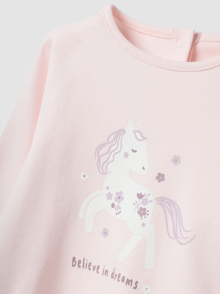 Pigiama rosa in puro cotone organico con stampa unicorno_3