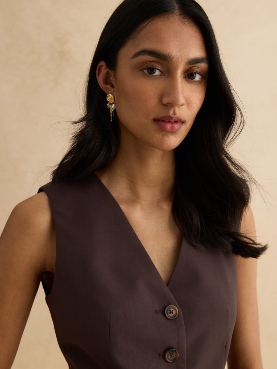 Brown classic waistcoat, regular fit with buttons_1