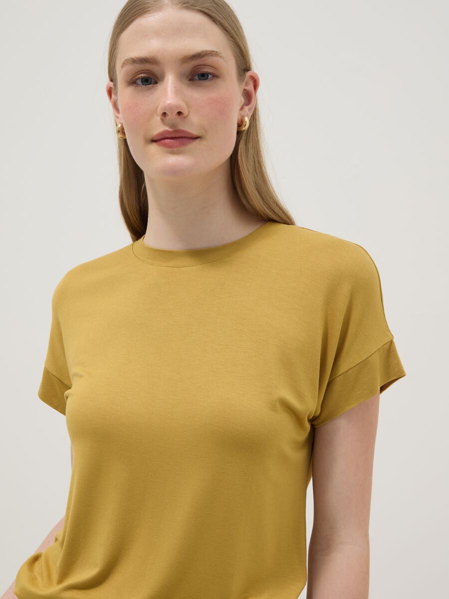 Yellow short-sleeve stretch viscose T-shirt_0