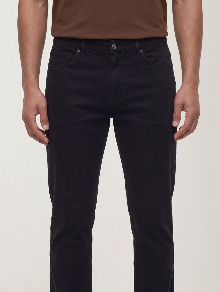 Black slim-fit stretch cotton twill trousers_2