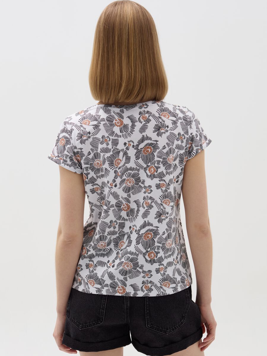 T-shirt with all-over flowers print_2