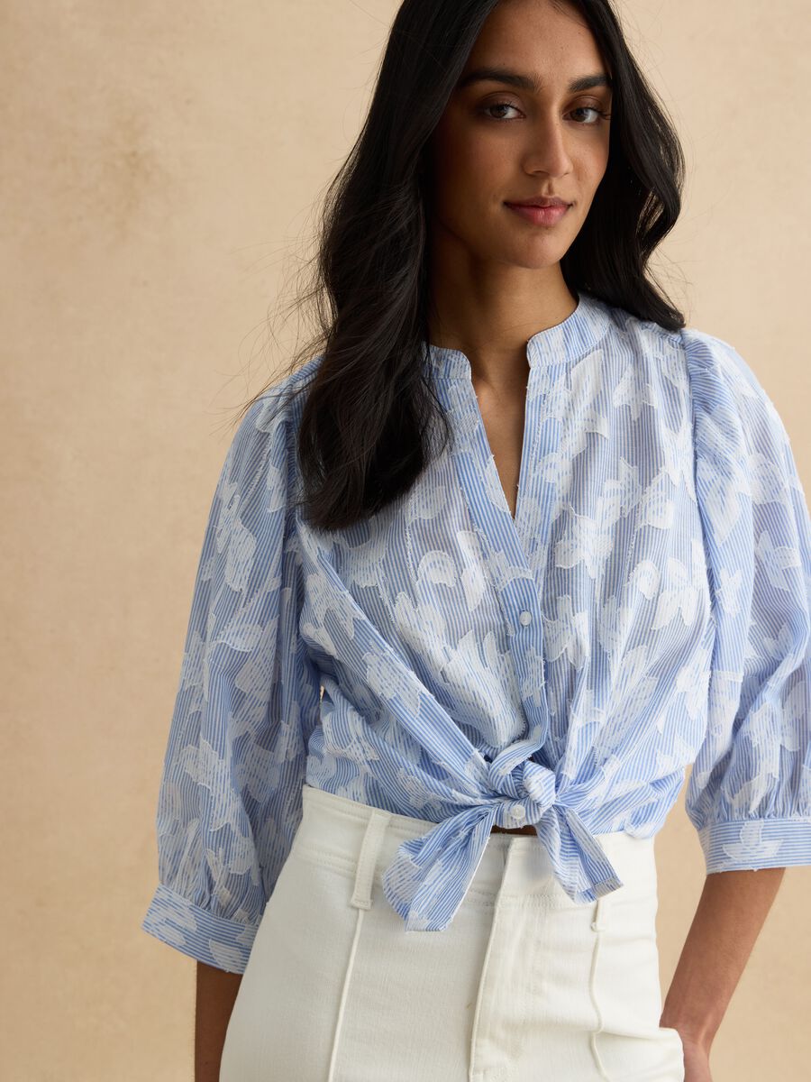 Multicolour pure cotton regular fit shirt with floral design_0