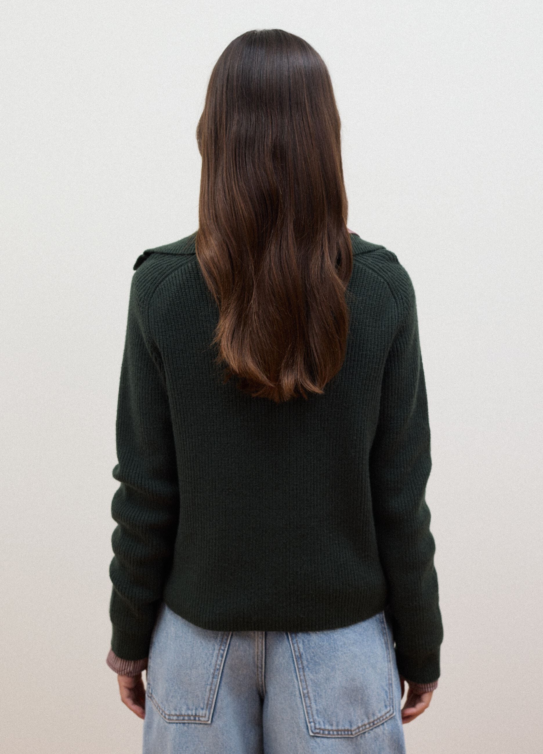 Green ribbed viscose-blend top with collar
