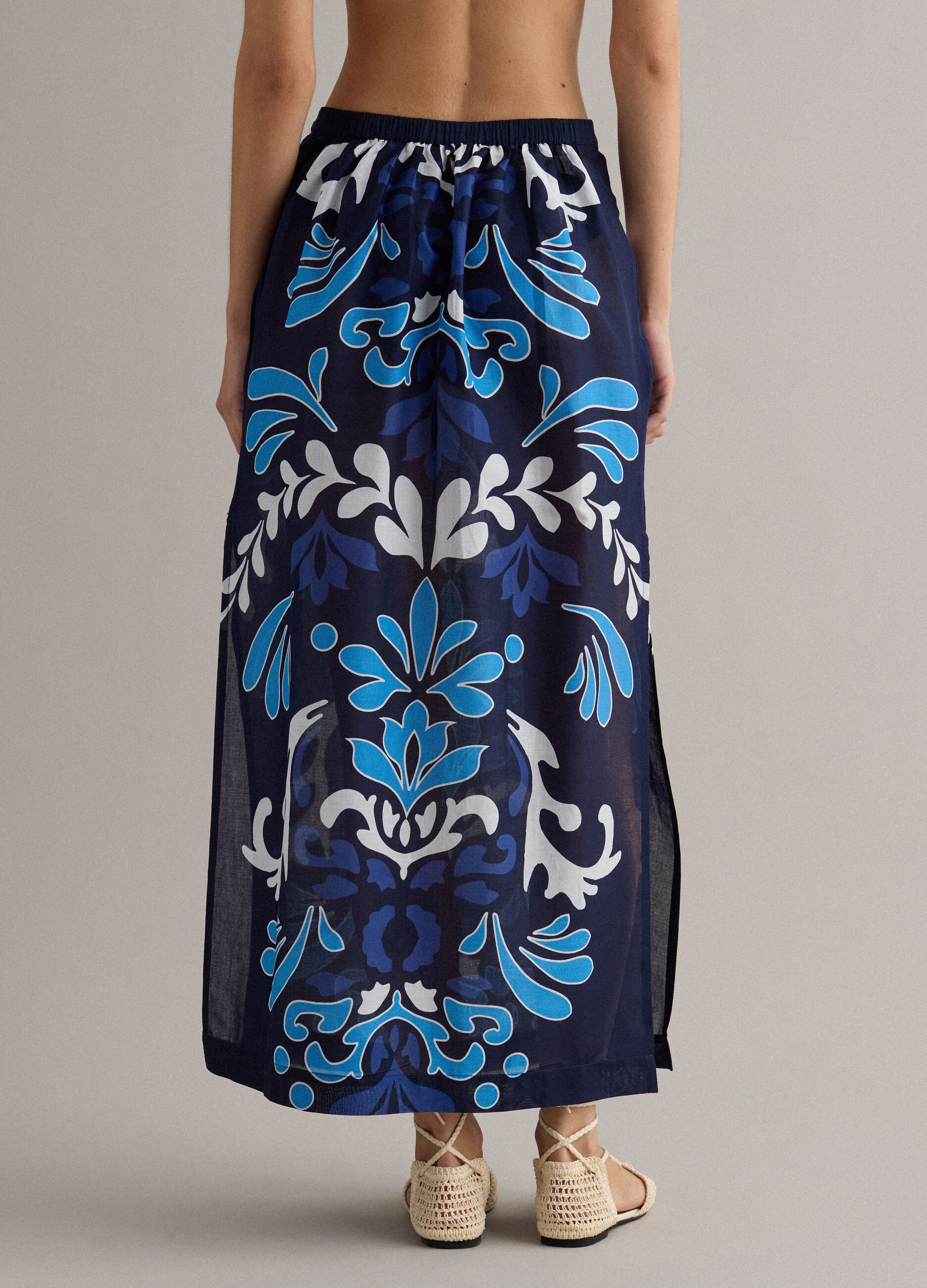 Blue pure cotton sarong with decorative print