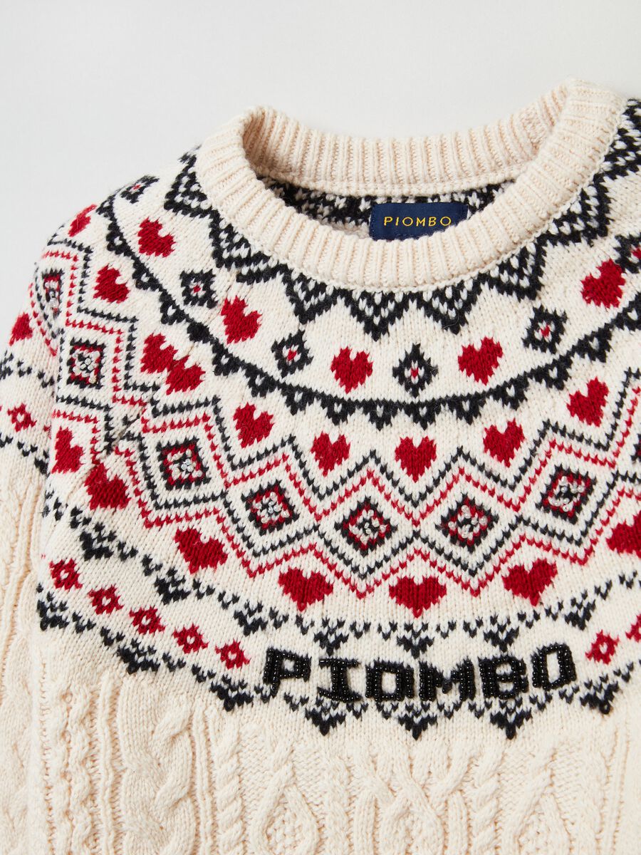 Norwegian pullover with cable knit design and beads_5