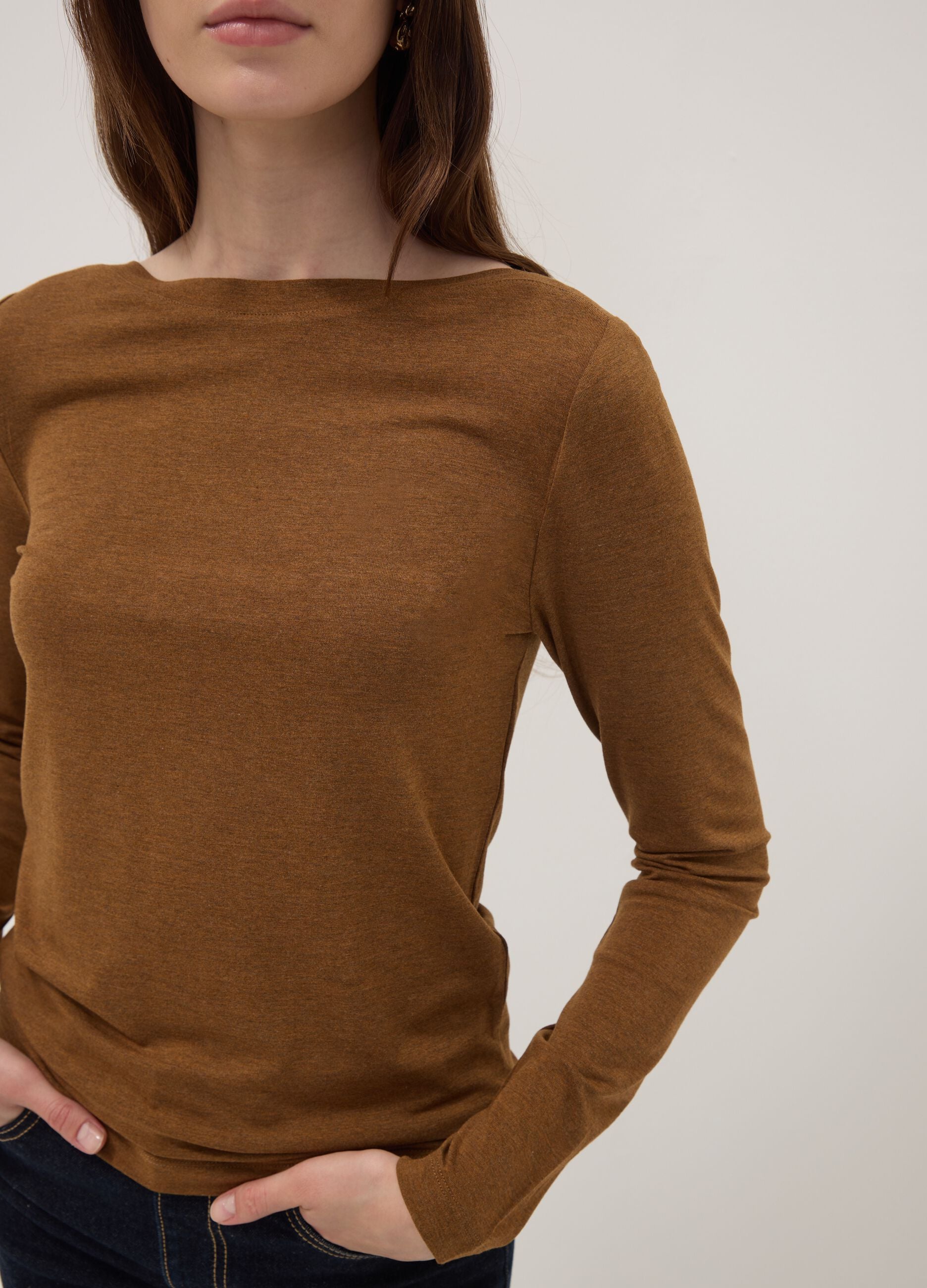 Brown slim-fit stretch viscose T-shirt