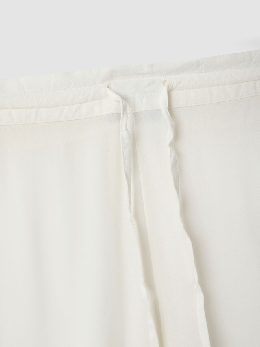 Lange Hose aus reiner Viskose in Weiss_1