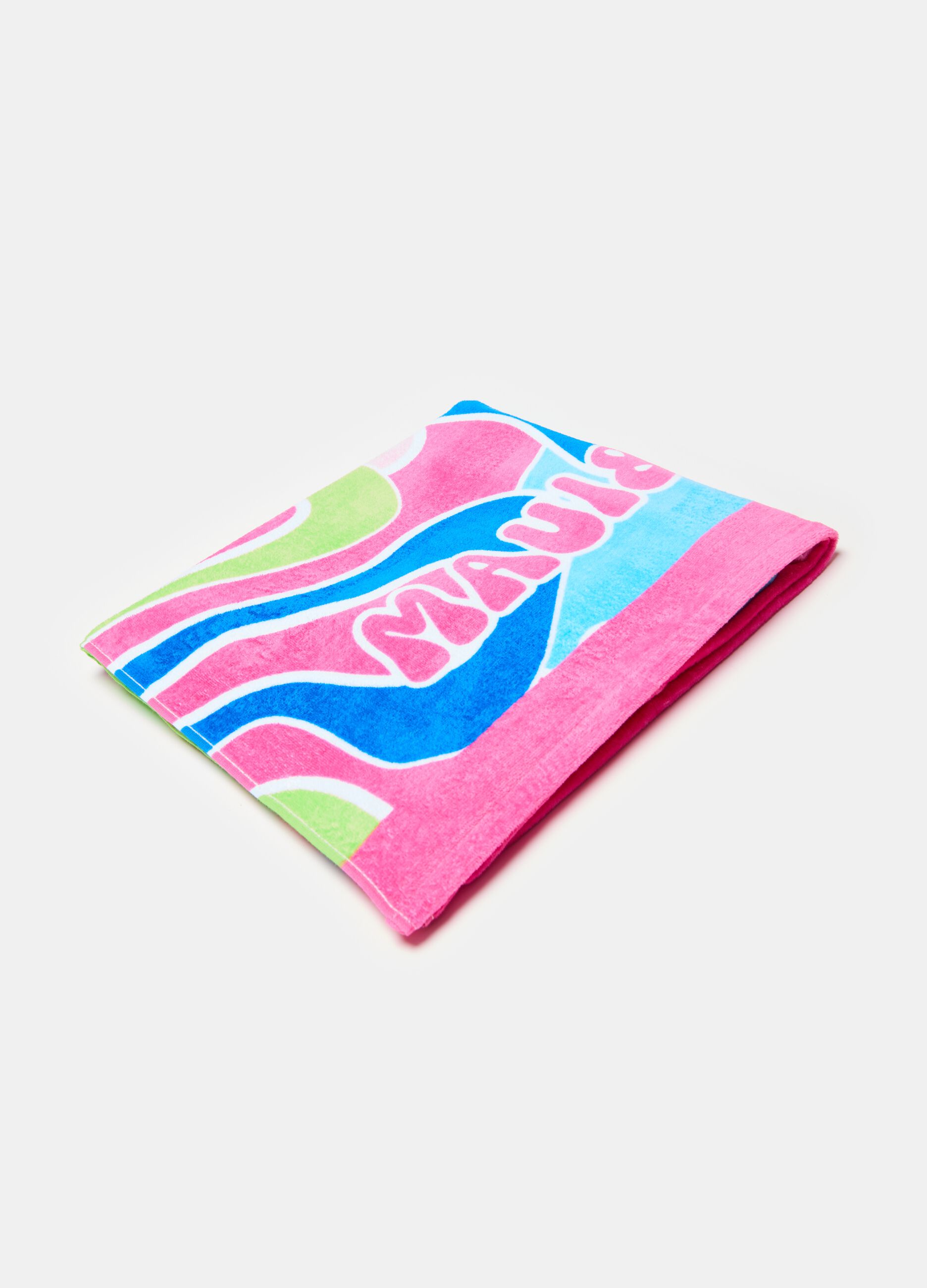 Beach towel with flowers print and logo