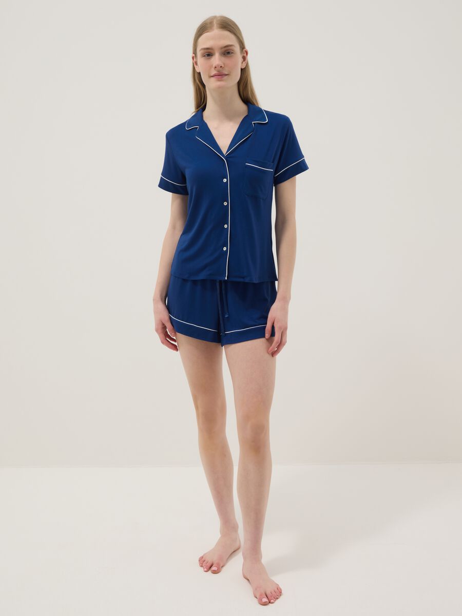 Blaue Pyjamashorts aus elastischem Viskose-Mischgewebe im Regular Fit_0