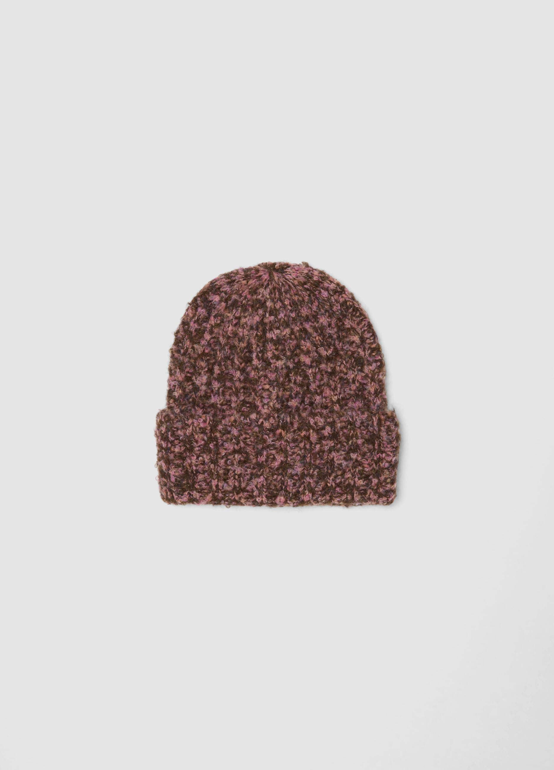Brown ribbed knit beanie in stretch wool