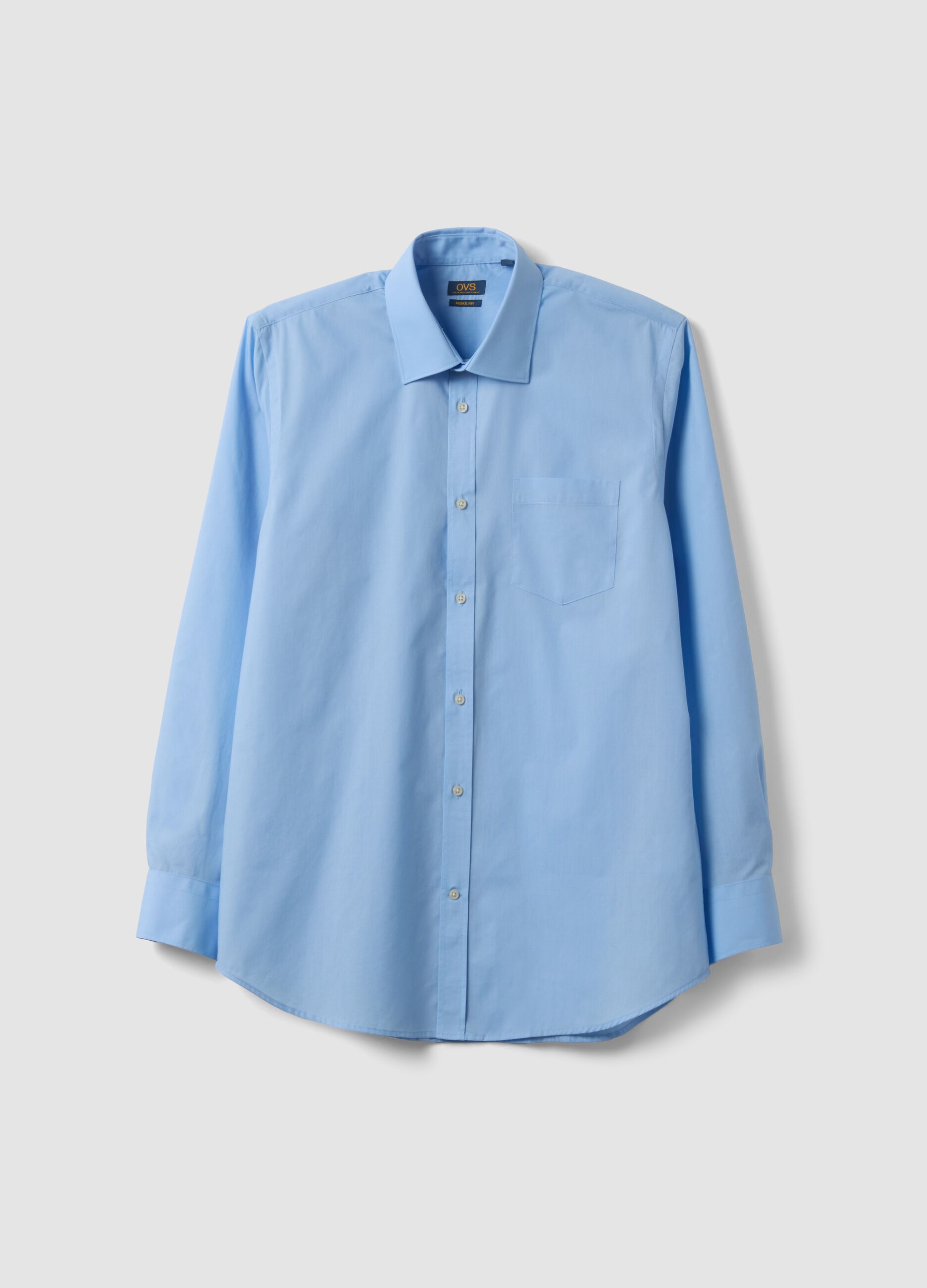 Hellblaues Regular-Fit-Hemd mit klassischem Kragen, b&uuml;gelleicht