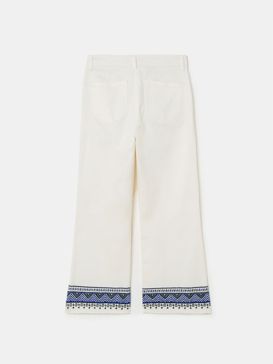 Wide-leg jeans with ethnic embroidery_4